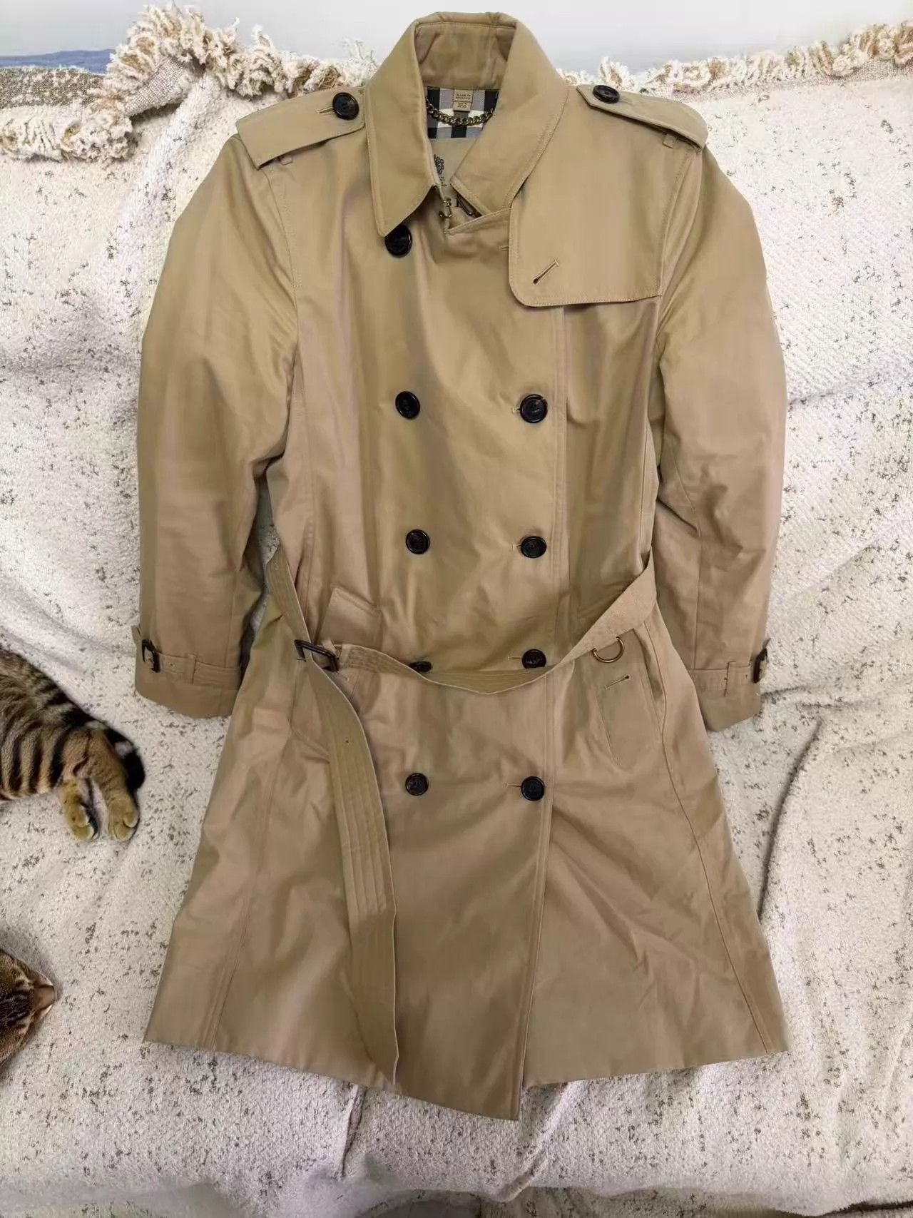 Burberry Burberry Kensington Trench Coat UK8 Size S / US 4 / IT 40 - 1 Thumbnail