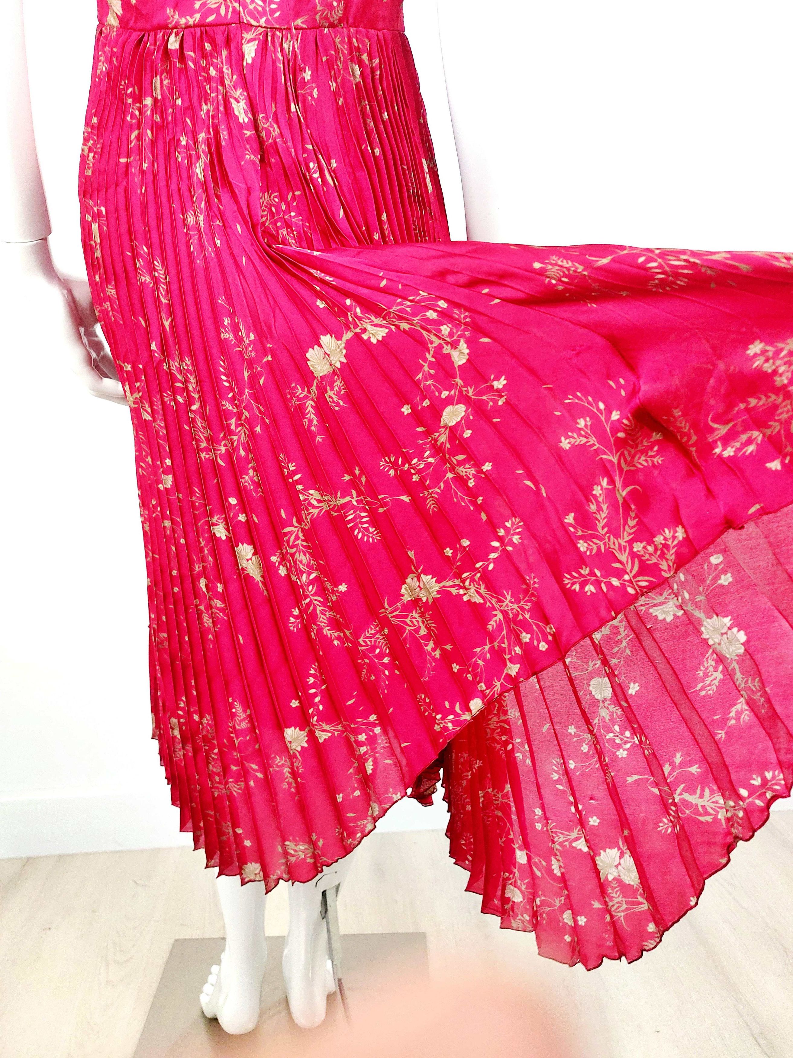 John Galliano John Galliano Paris Red Silk Floral Micro Pleated Gold Dress Size M / US 6-8 / IT 42-44 - 14 Thumbnail