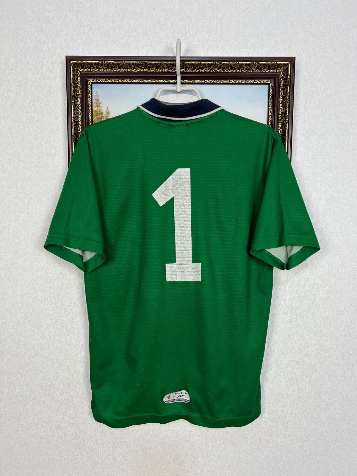 Reebok Liverpool football shirt Soccer Reebok Jersey #1 Trikot Size US XXS / EU 40 - 6 Thumbnail