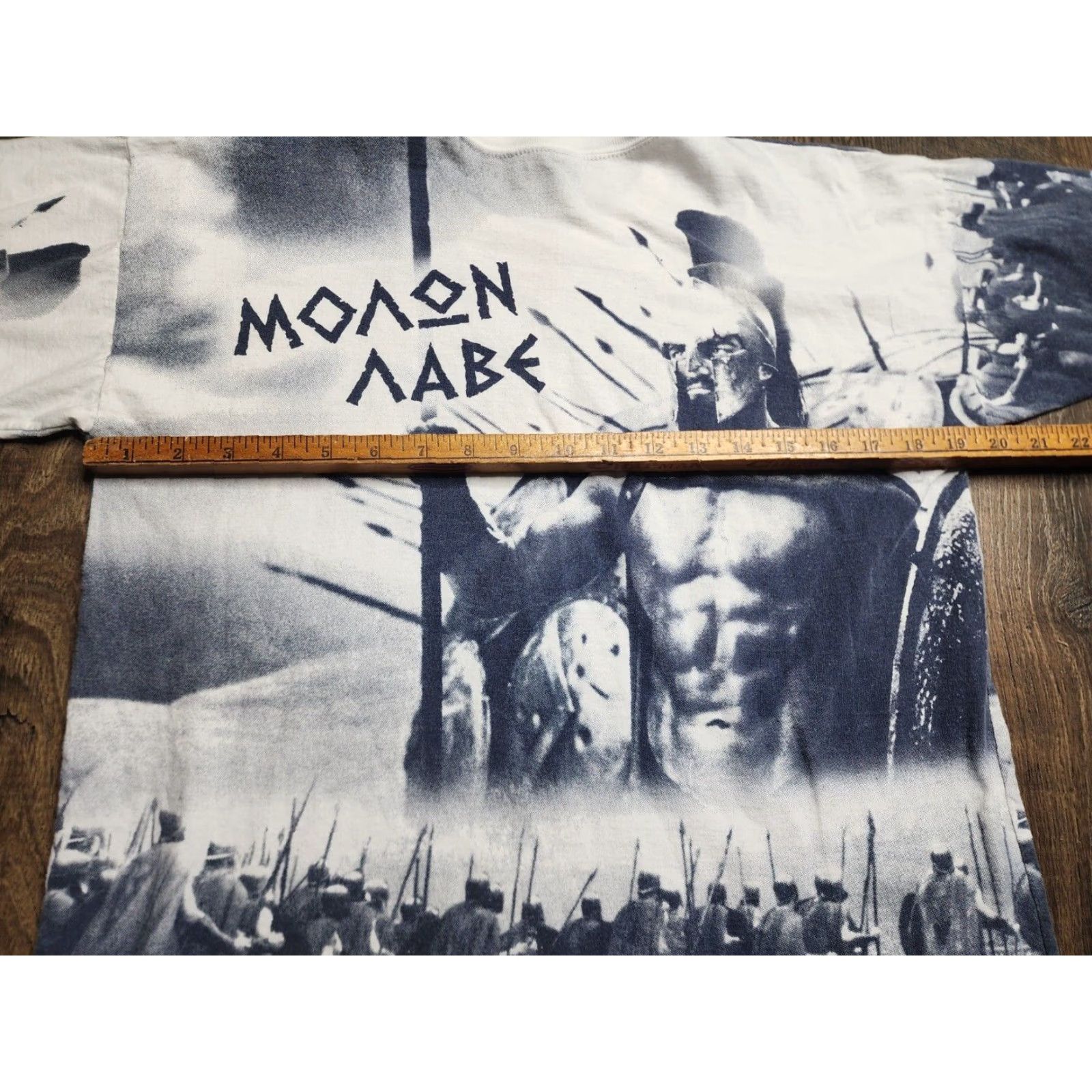 Vintage VINTAGE All Over Print The 300 Spartans Graphic T Shirt White Mens Medium Size US M / EU 48-50 / 2 - 3 Thumbnail