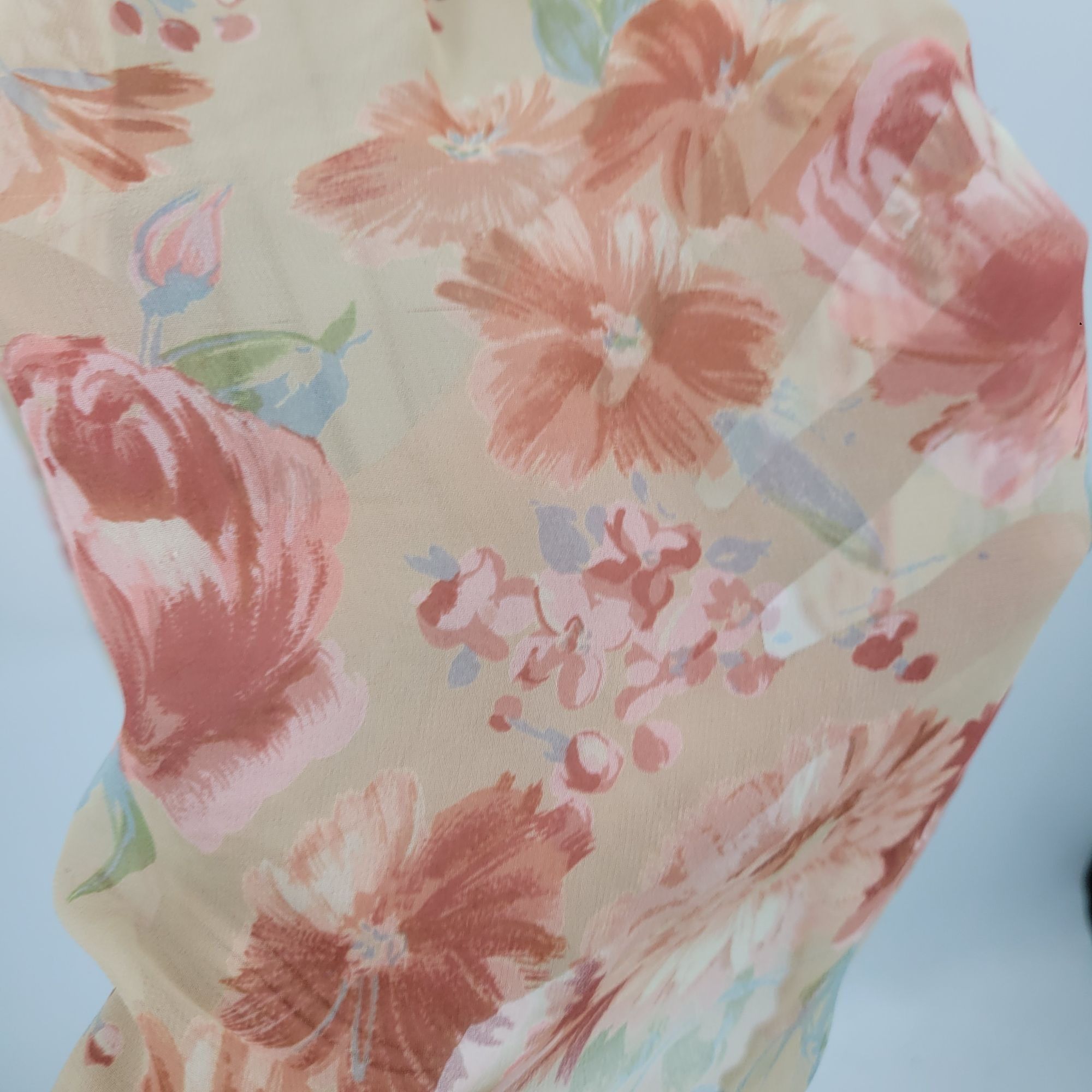 Laura Ashley Vtg Laura Ashley Sheer Floral Short-Sleeve Shift Dress Sz 4 Size S / US 4 / IT 40 - 2 Thumbnail