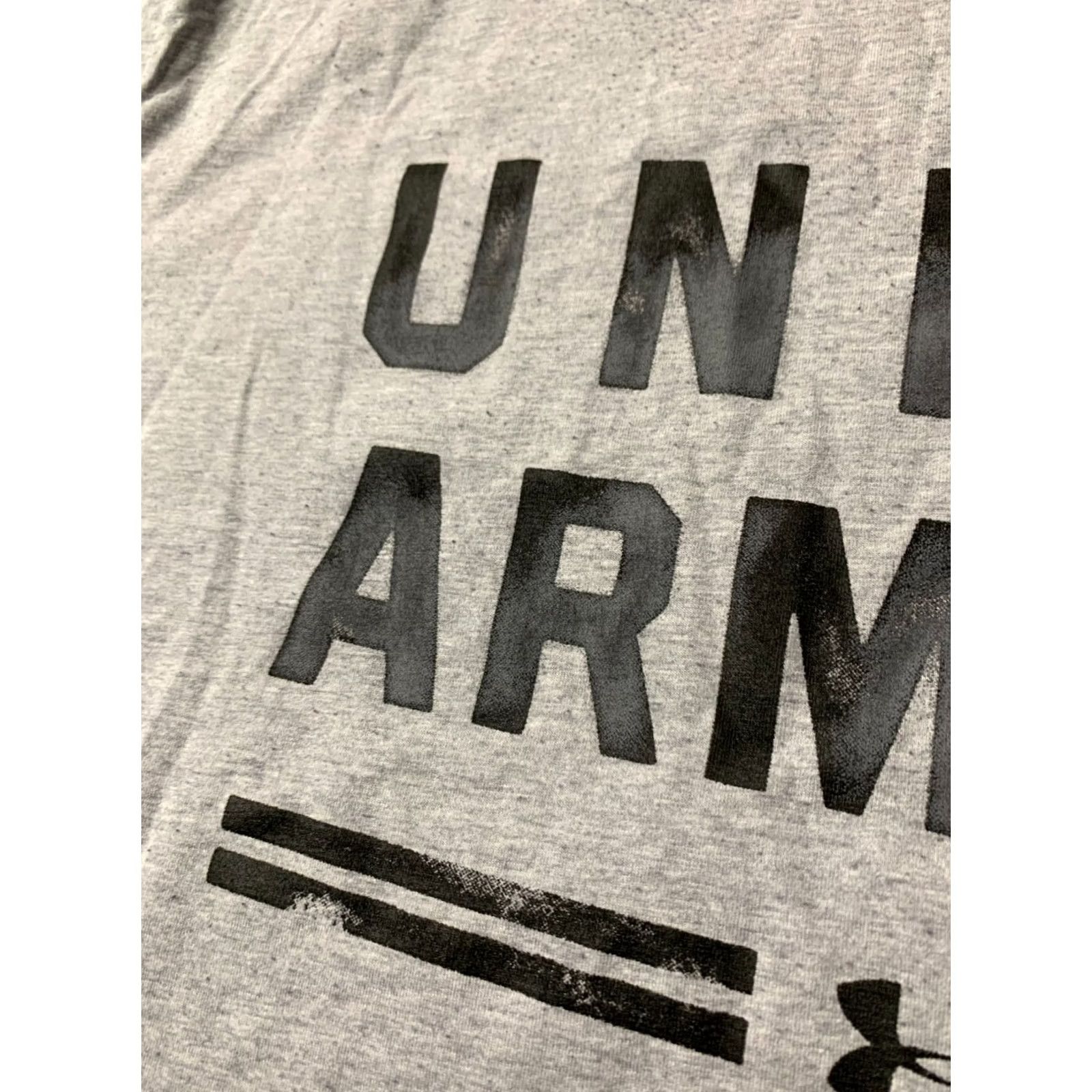 Under Armour UNDER ARMOUR HEATGEAR MEN TRAINING COMPRESSION SHIRT JERSEY ORIGINAL SIZE L LARGE Size US L / EU 52-54 / 3 - 6 Thumbnail