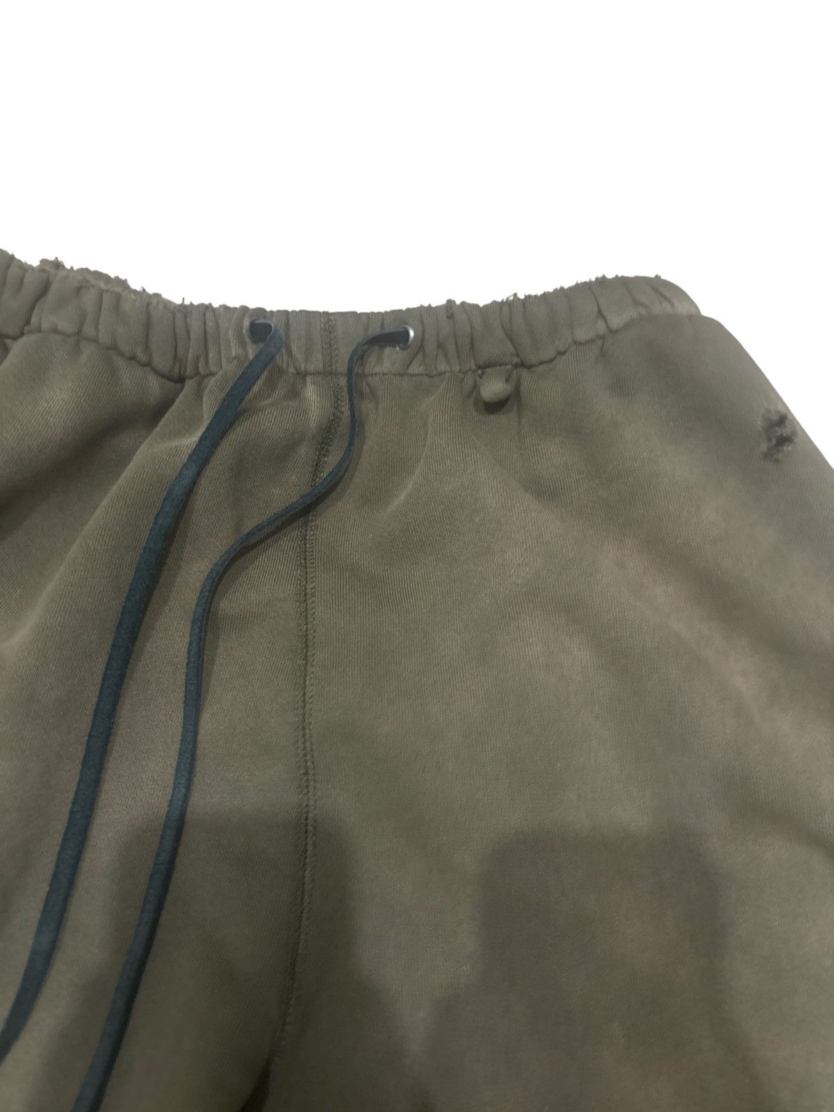 Other UNDS Distressed Thrashed Sweatshorts Size US 32 / EU 48 - 2 Thumbnail