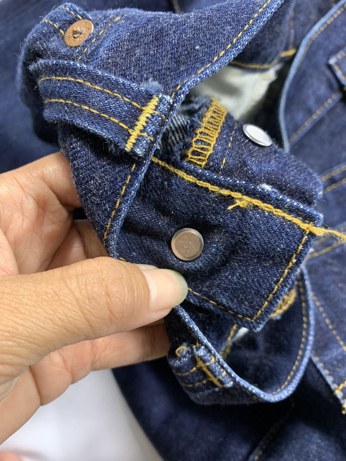 Levi's Vintage Clothing Vintage Levis 201XX Big E Selvedge Button Denim Jeans Size US 30 / EU 46 - 9 Thumbnail