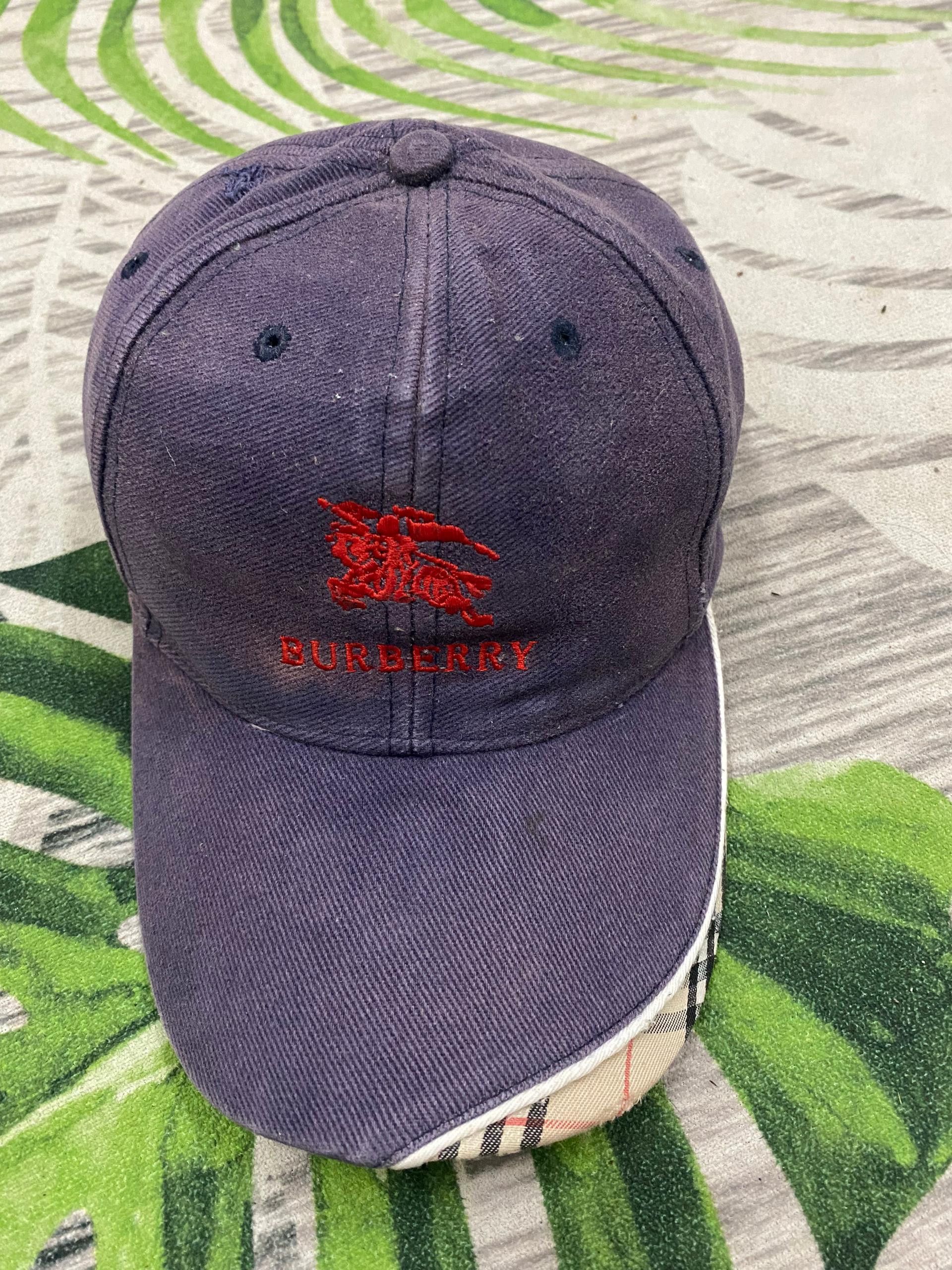 Burberry Vintage Burberrys Nova check Hats distressed design Size ONE SIZE - 8 Thumbnail