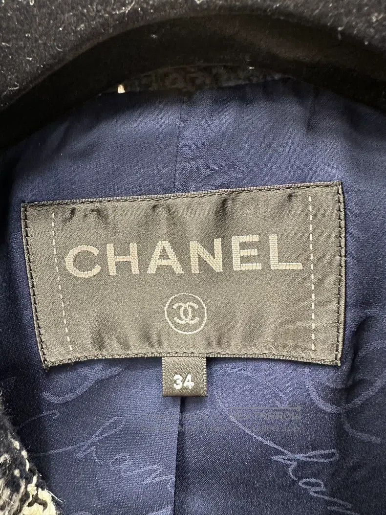 Chanel Chanel Waterfall Series Dark Blue Plaid Short-sleeved Jack Size XXS / US 00 / IT 34 - 3 Thumbnail