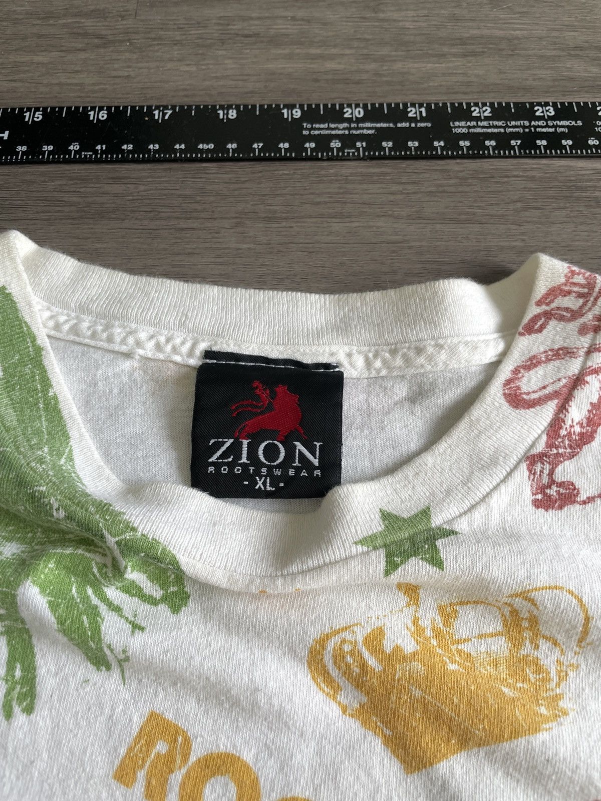 Vintage Y2K Bob Marley “AOP Reggae Roots” Graphic T-shirt (Sz.XL.) Size US XL / EU 56 / 4 - 2 Thumbnail