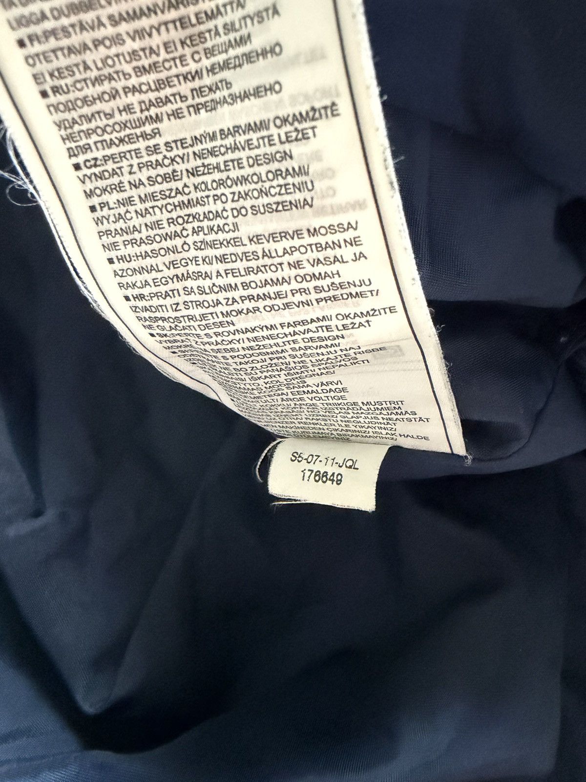 Nike Vintage Nike Tn Jacket streetwear sport Size US XL / EU 56 / 4 - 8 Thumbnail
