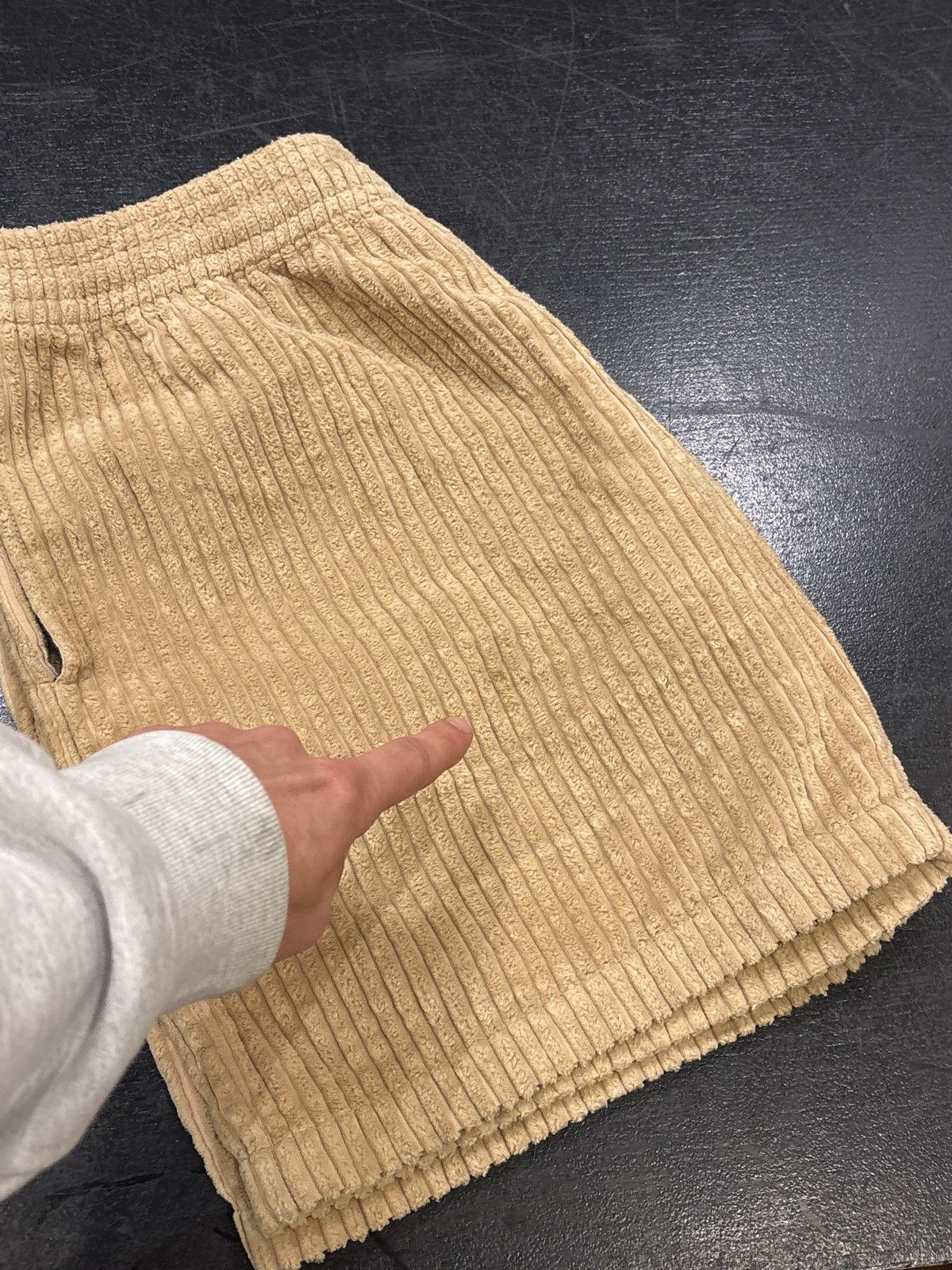 Chrome Hearts Chrome Hearts Matty Boy Chomper Corduroy Shorts Size US 32 / EU 48 - 10 Thumbnail