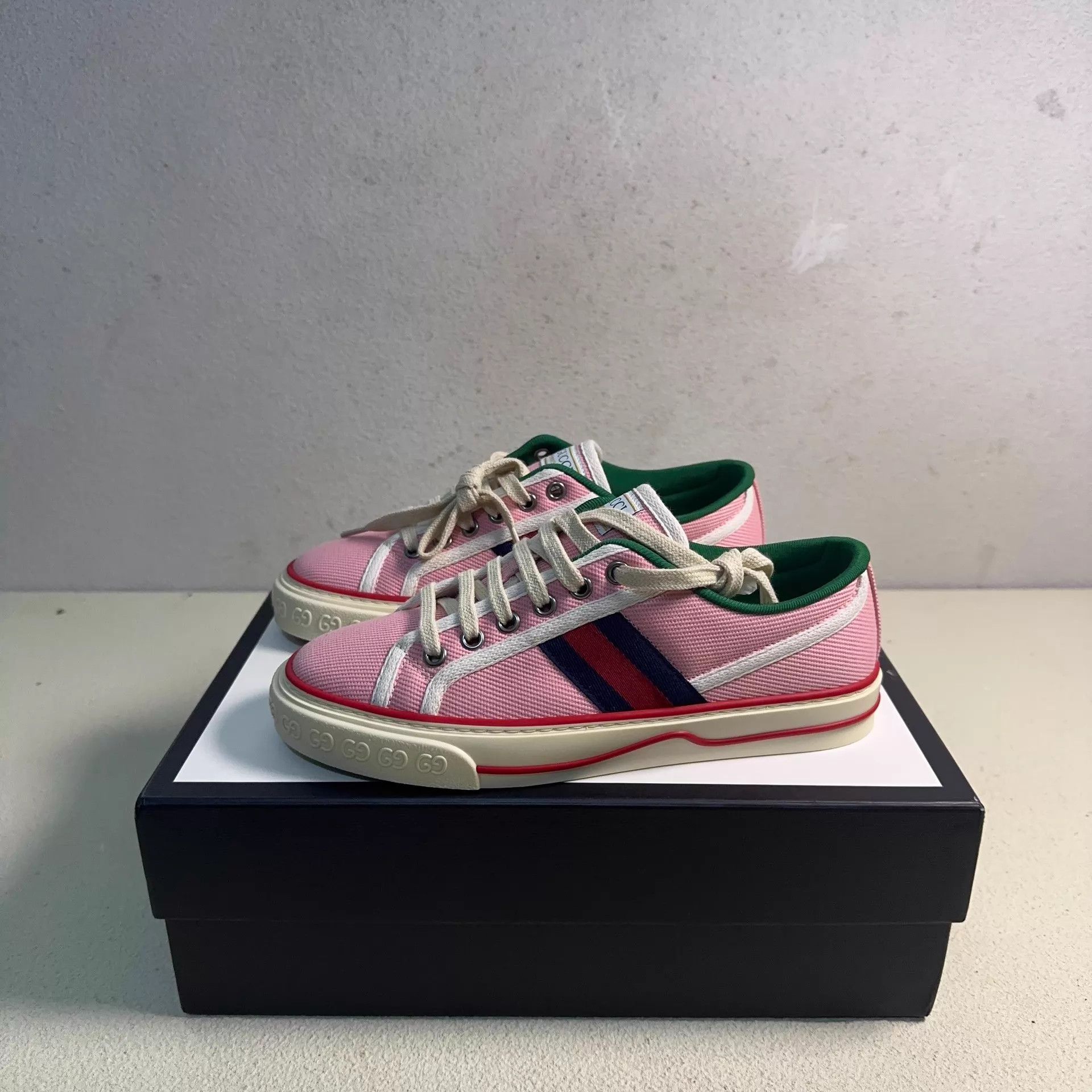 Gucci GUCCI Tennis 1977 women's pink sneaker 36.5 Size US 6 / IT 36 - 1 Thumbnail
