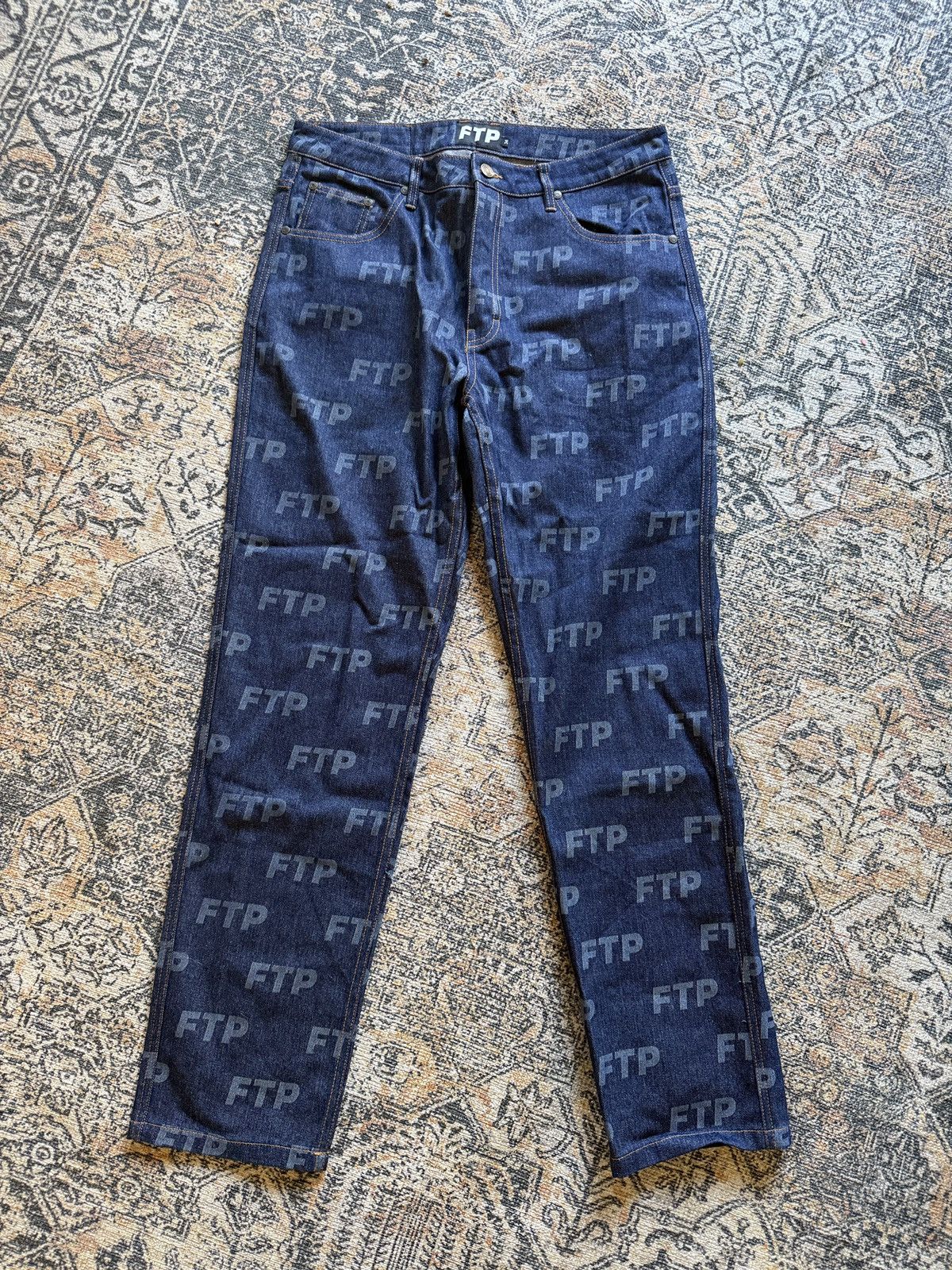 FTP all over print denim Jeans size 34