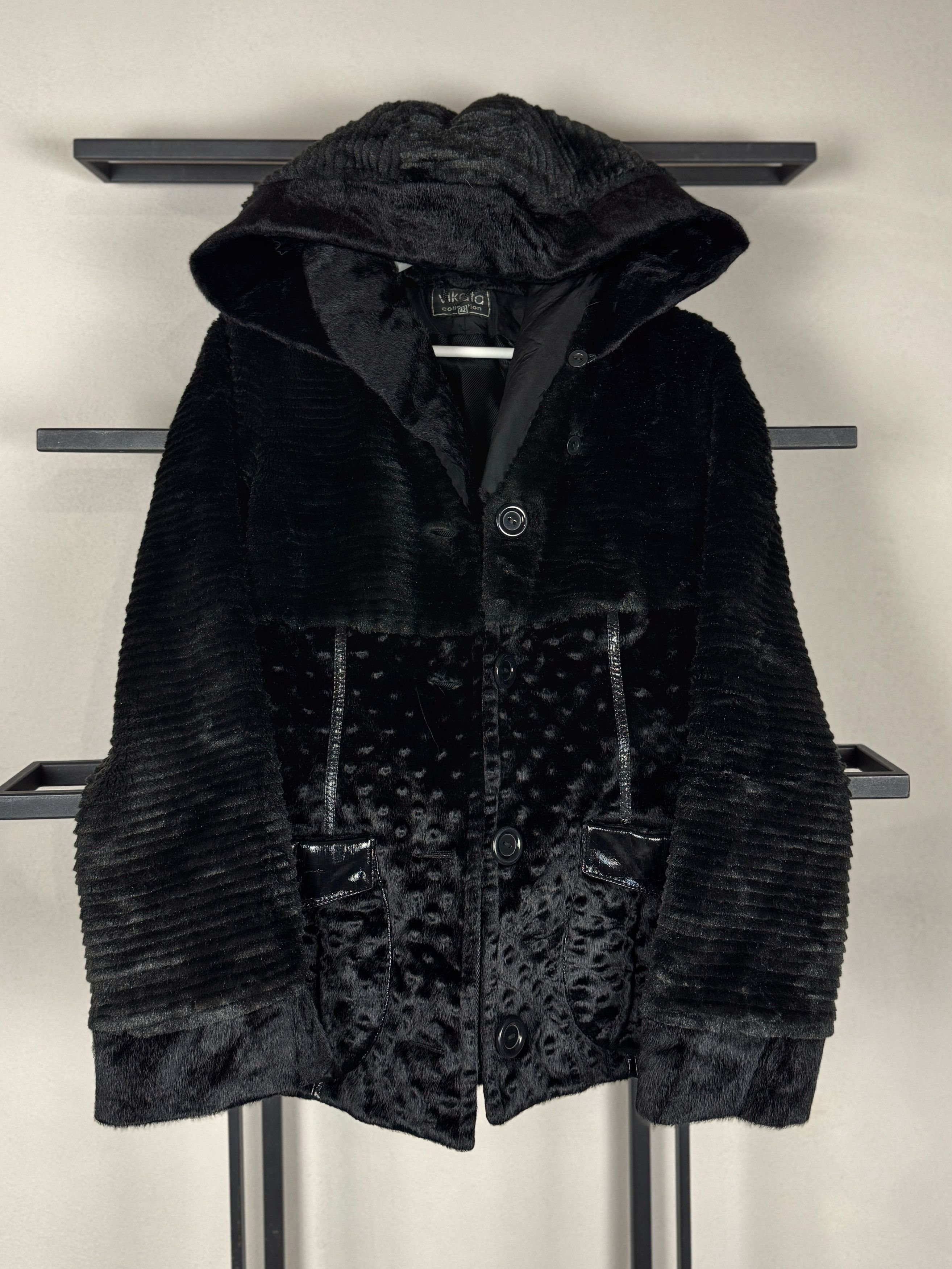 Issey Miyake Streetwear Japanese Luxury Real Fur Hooded Cargo Jacket 90s Size US S / EU 44-46 / 1 - 1 Thumbnail