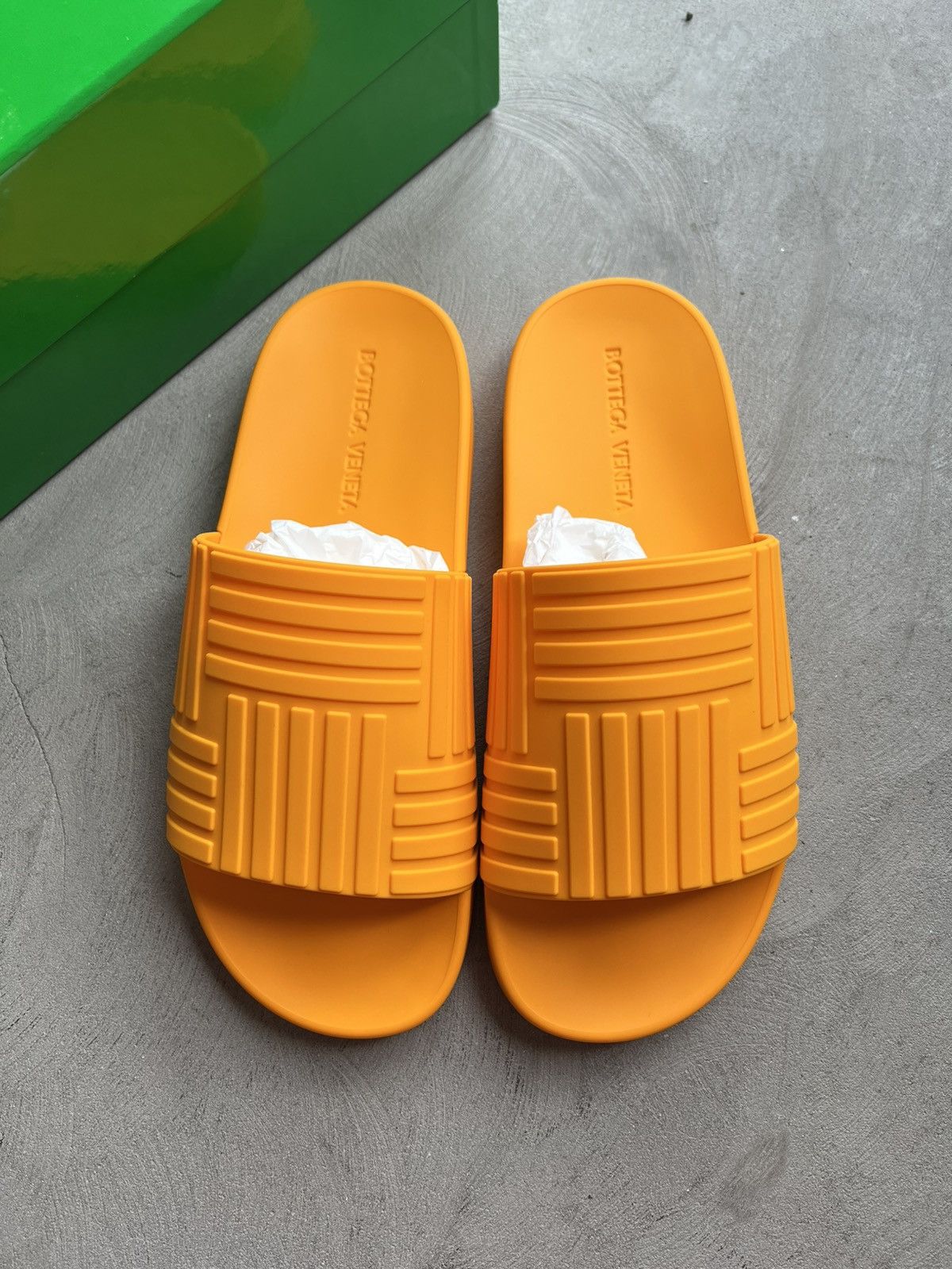 Bottega Veneta Bottega Veneta Rubber Slides Size US 8 / EU 41 - 4 Thumbnail
