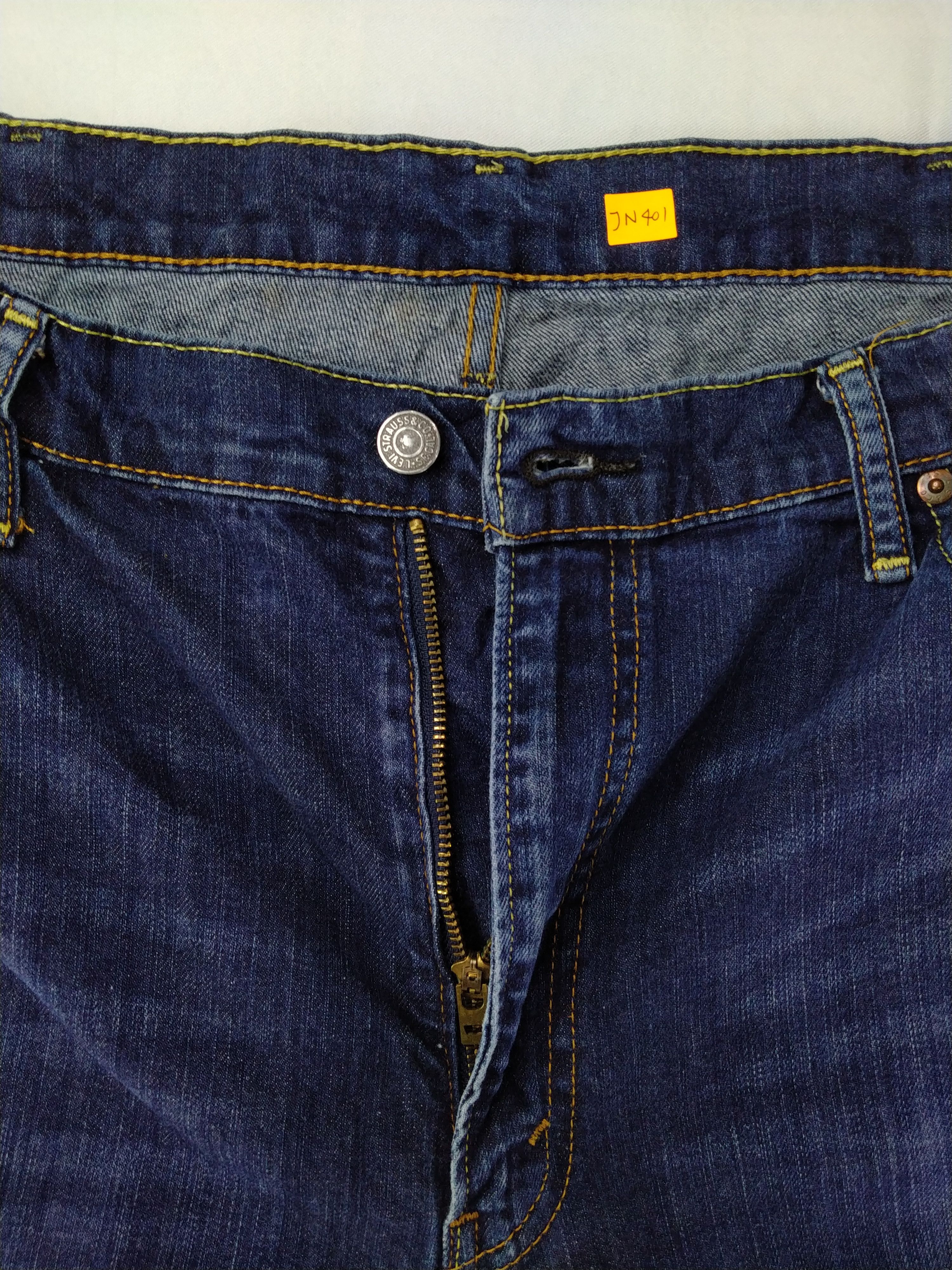 Levi's Distressed Dark Blue Vintage Levi's Denim 41x29.5 -JN401 Size US 41 - 7 Thumbnail