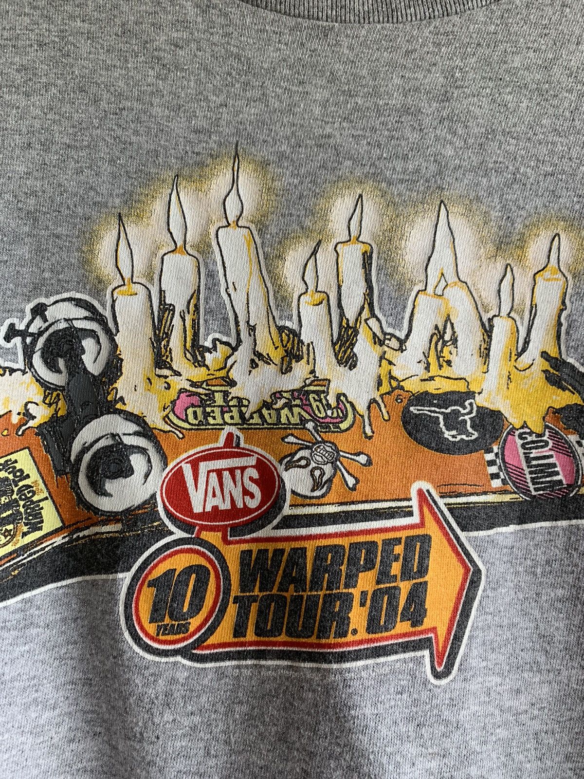 Other Vintage Vans Warped Tour 2004 ‘10 Anniversary’ Size US M / EU 48-50 / 2 - 3 Thumbnail