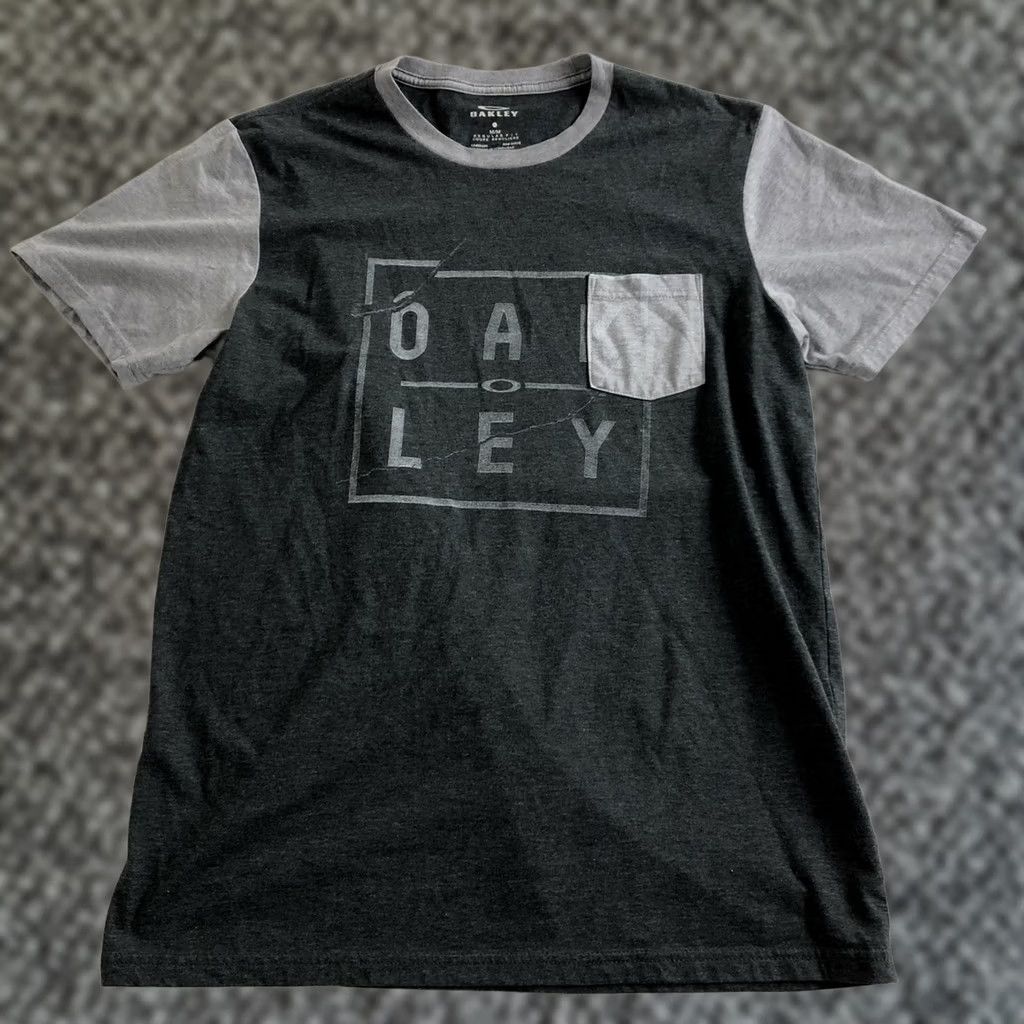 Oakley Oakley T Shirt Mens Size M Gray Regular Fit Short Sleeve Cotton Graphic Tee Size US M / EU 48-50 / 2 - 1 Thumbnail