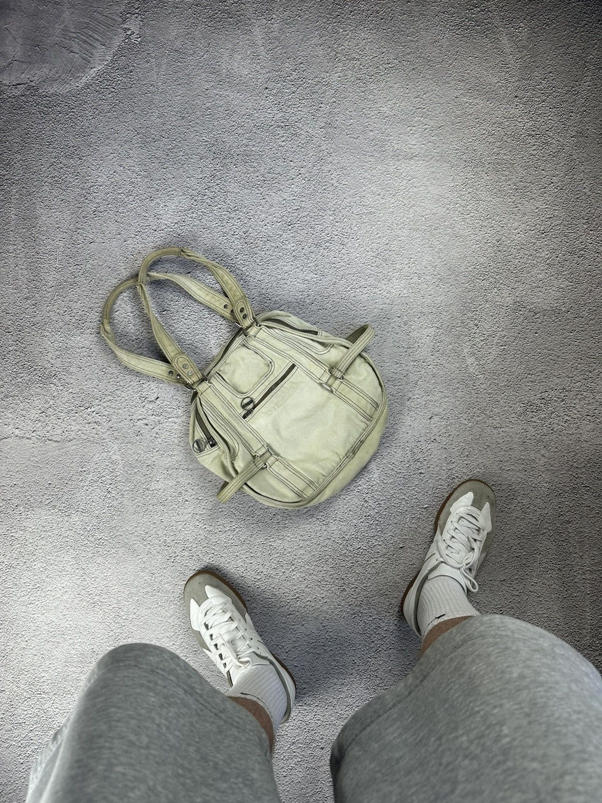 Diesel Diesel Round Canvas Tote “Still Brave” Y2K Bag Faded Japan Size ONE SIZE - 1 Thumbnail
