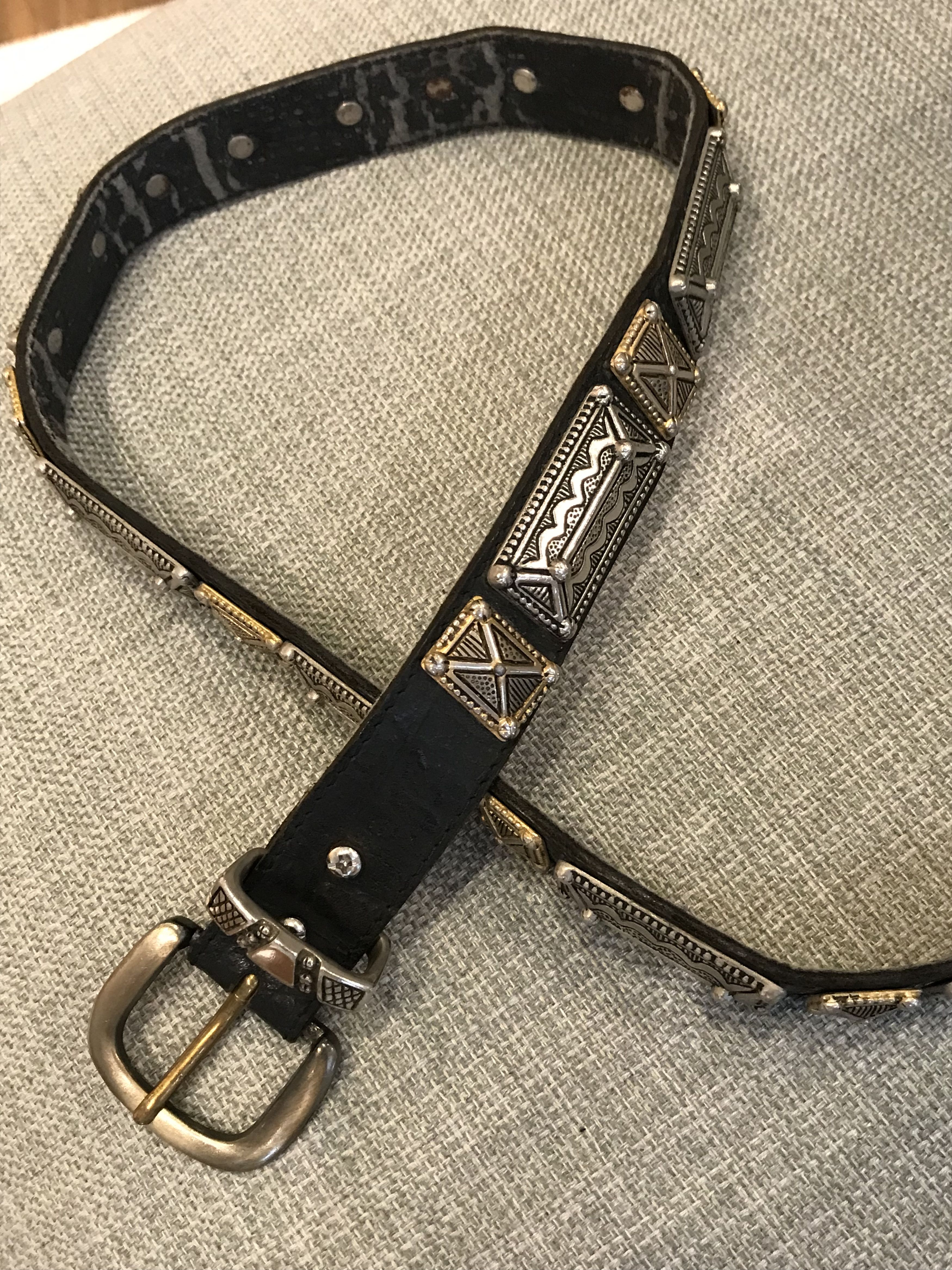 Vintage 🔥 Rare 🔥 Vintage EA Belts Studed Chrome Size ONE SIZE - 1 Thumbnail