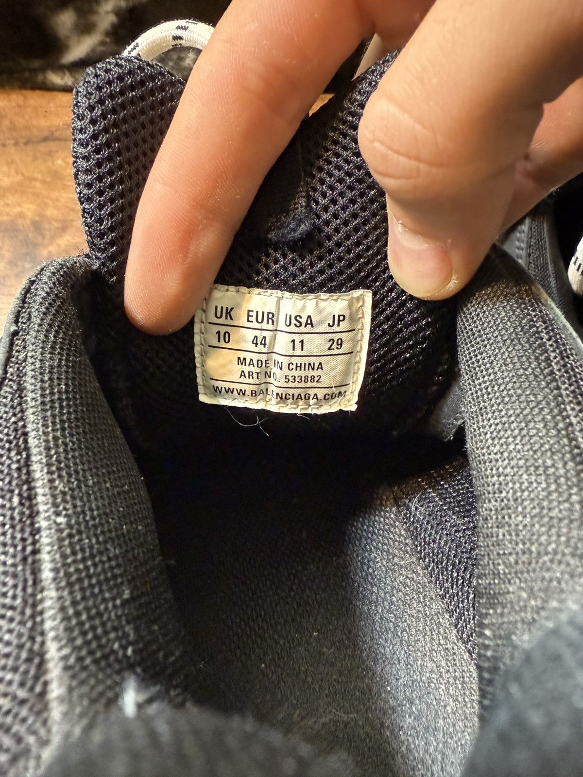 Balenciaga Balenciaga Triple S size44 first release Size US 11 / EU 44 - 7 Thumbnail