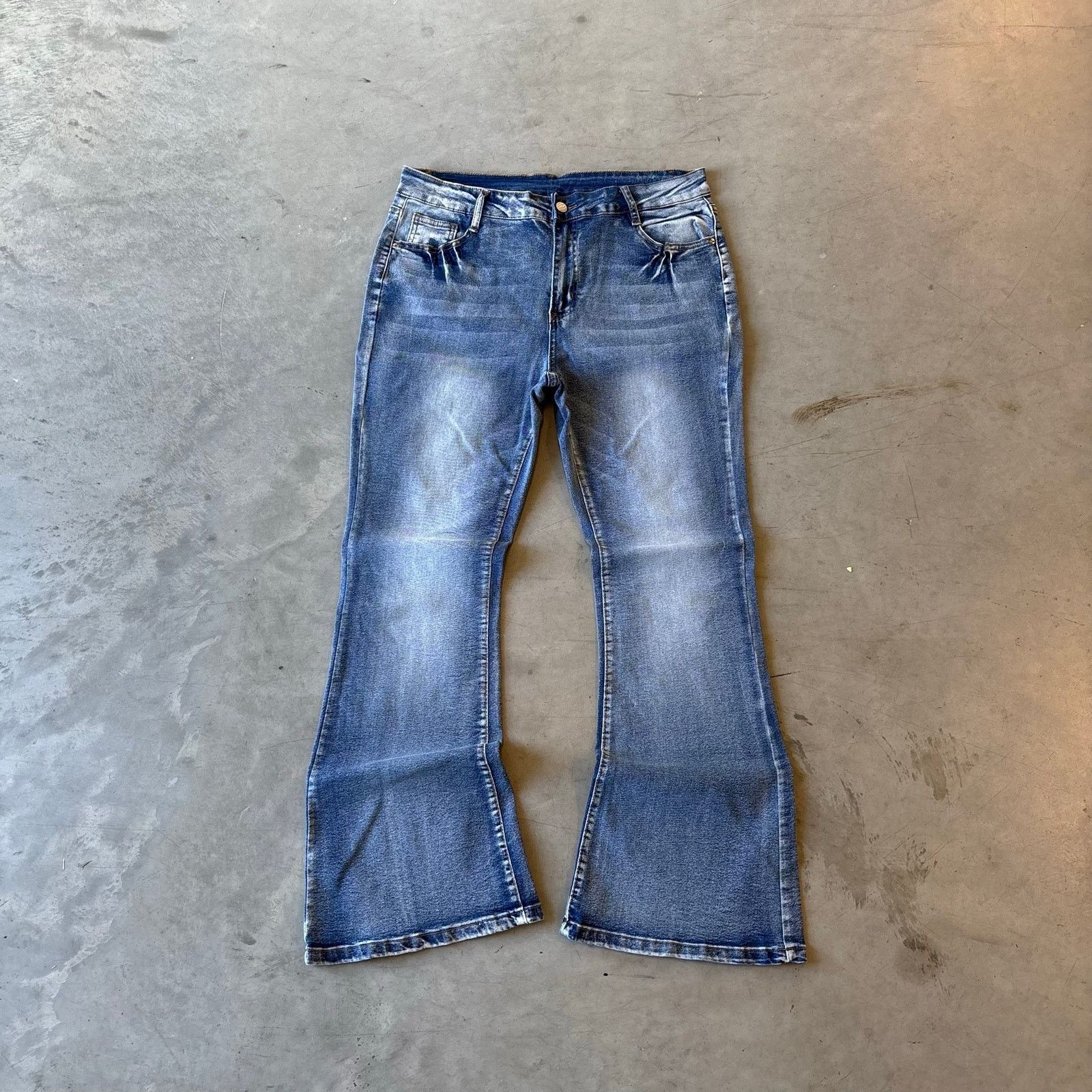 Vintage y2k faded washed bootcut flared denim jeans Size US 32 / EU 48 - 1 Thumbnail