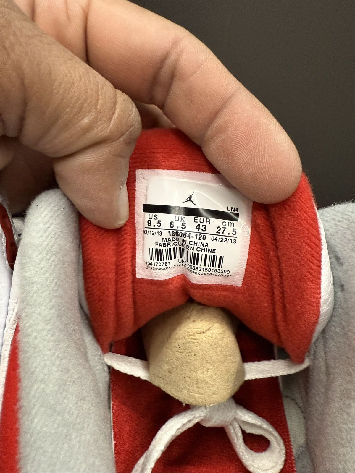 Jordan Brand Jordan 3 Fire Red 2013 Size 9.5 136064-120 Size US 9.5 / EU 42-43 - 7 Thumbnail