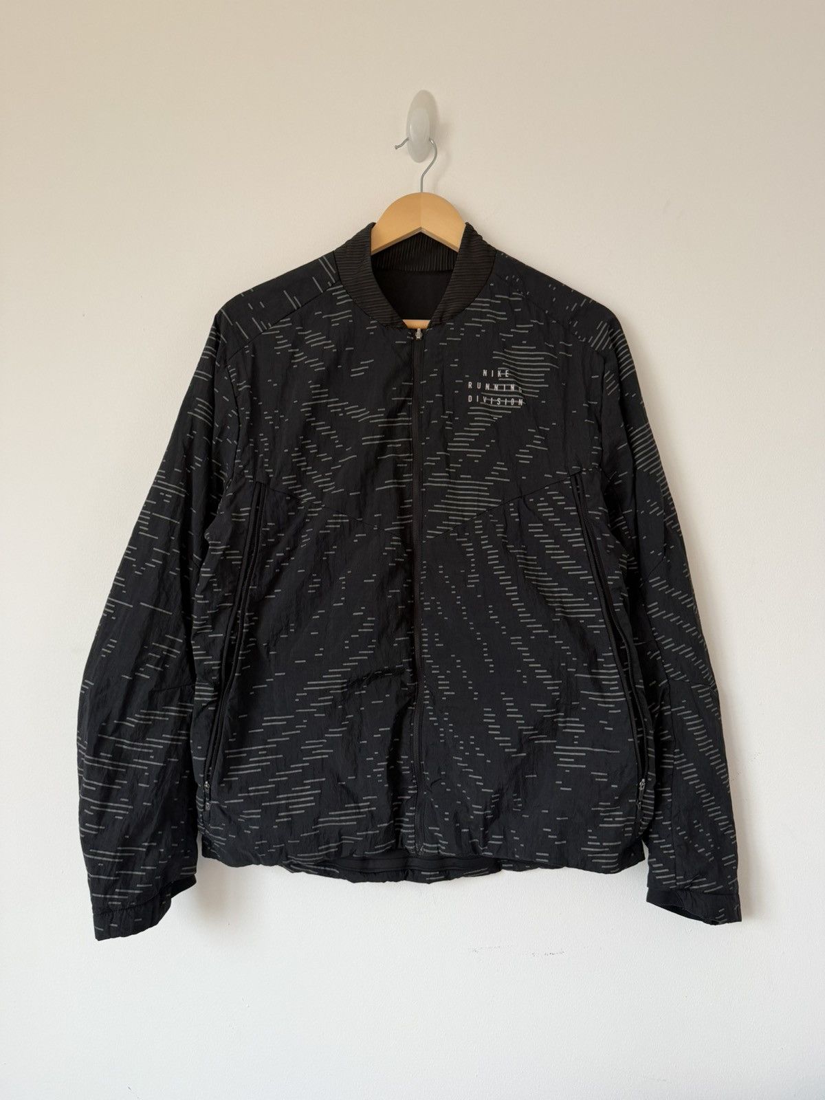 Nike Running Division Therma-FIT Reflective Techwear Jacket