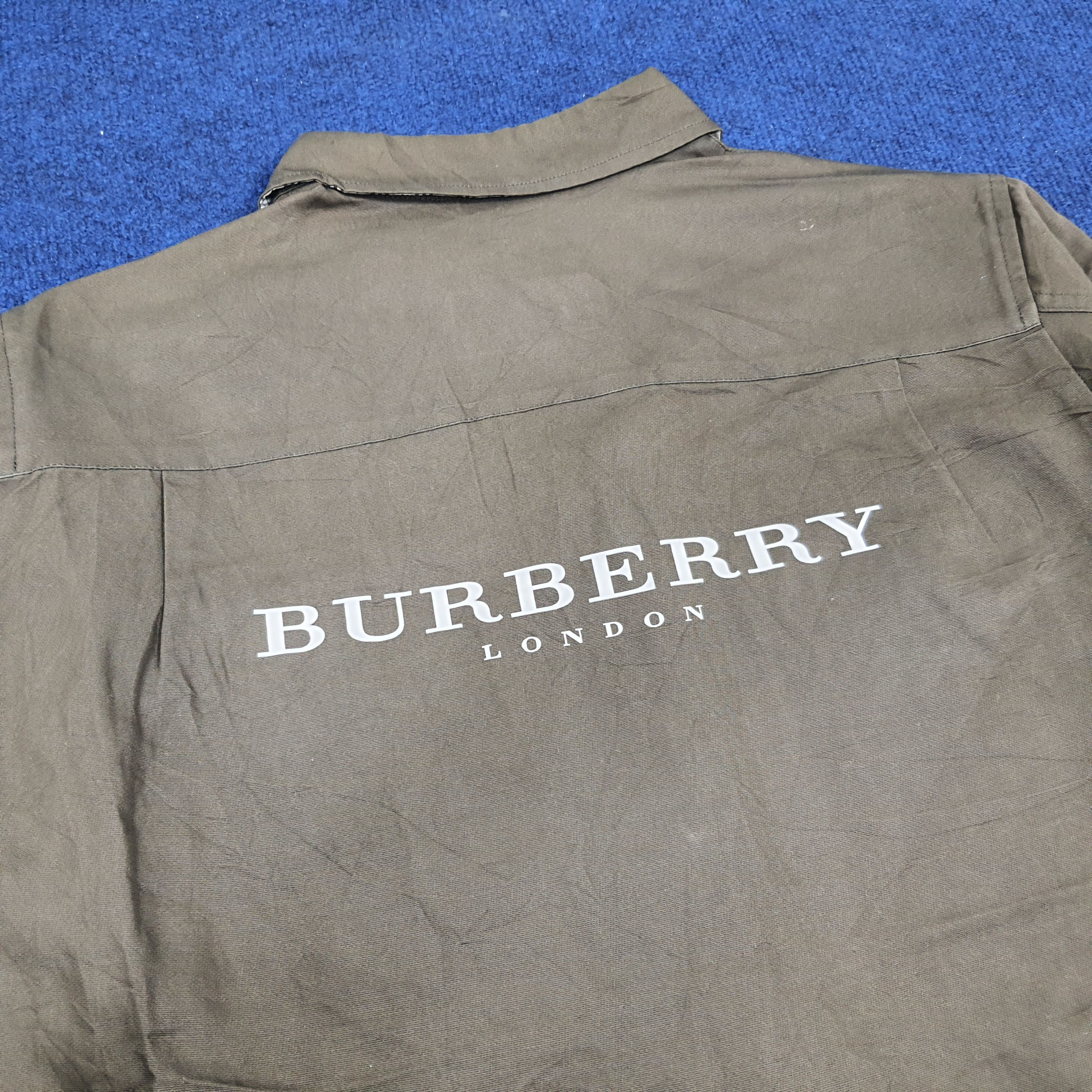 Burberry × Vintage Vintage Burberry London Nova Check Designer Shirt Button Up Size US L / EU 52-54 / 3 - 2 Thumbnail