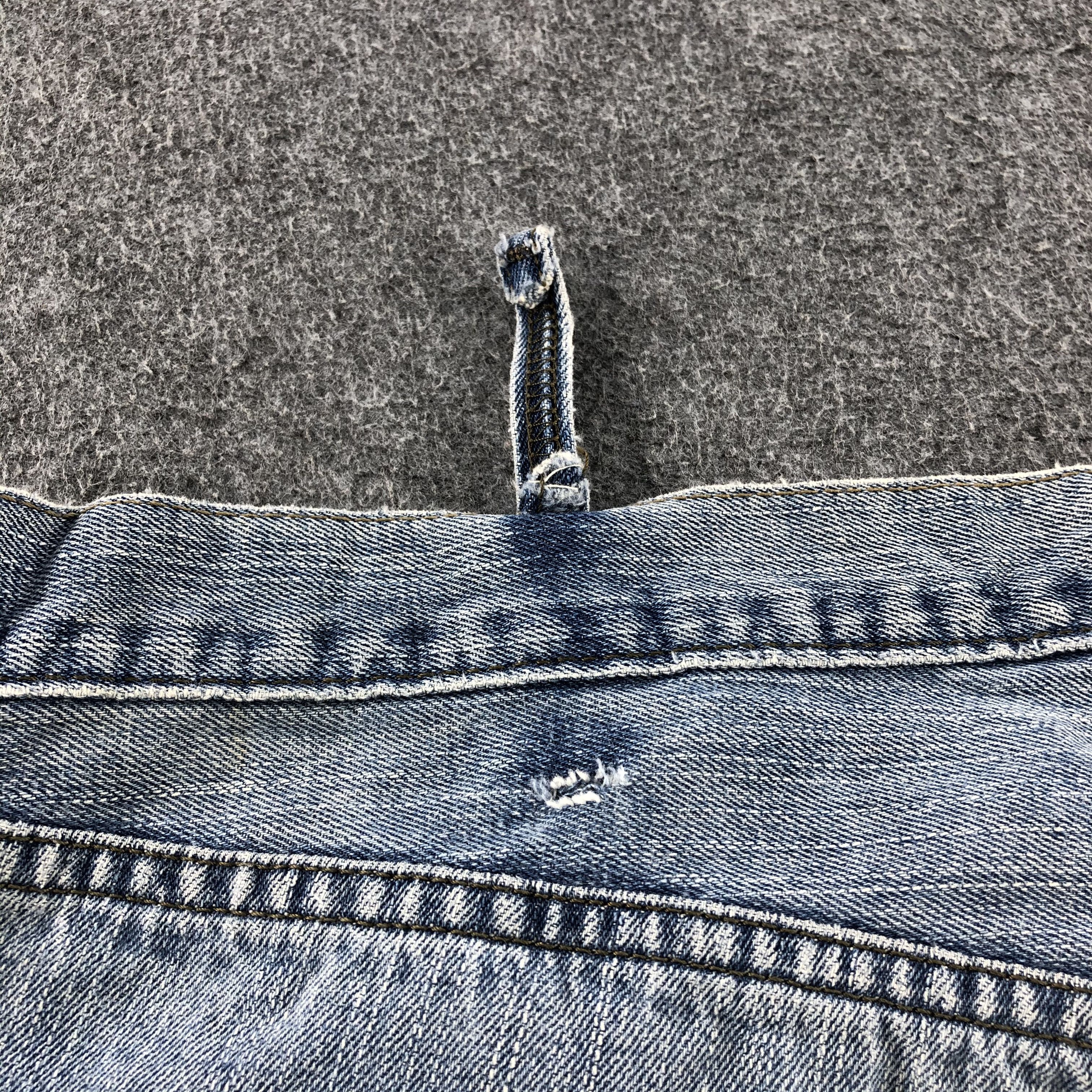 Levi's Light Wash Vintage Levis 559 Jeans-J1189 Size US 39 - 8 Thumbnail