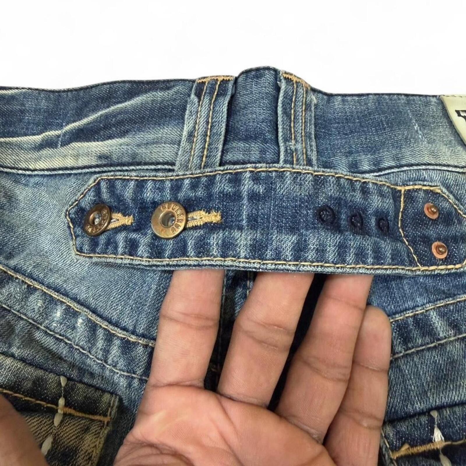 True Religion Buckaroo vintage snowbuck 2 flap pockets denim jeans Size US 30 / EU 46 - 5 Thumbnail