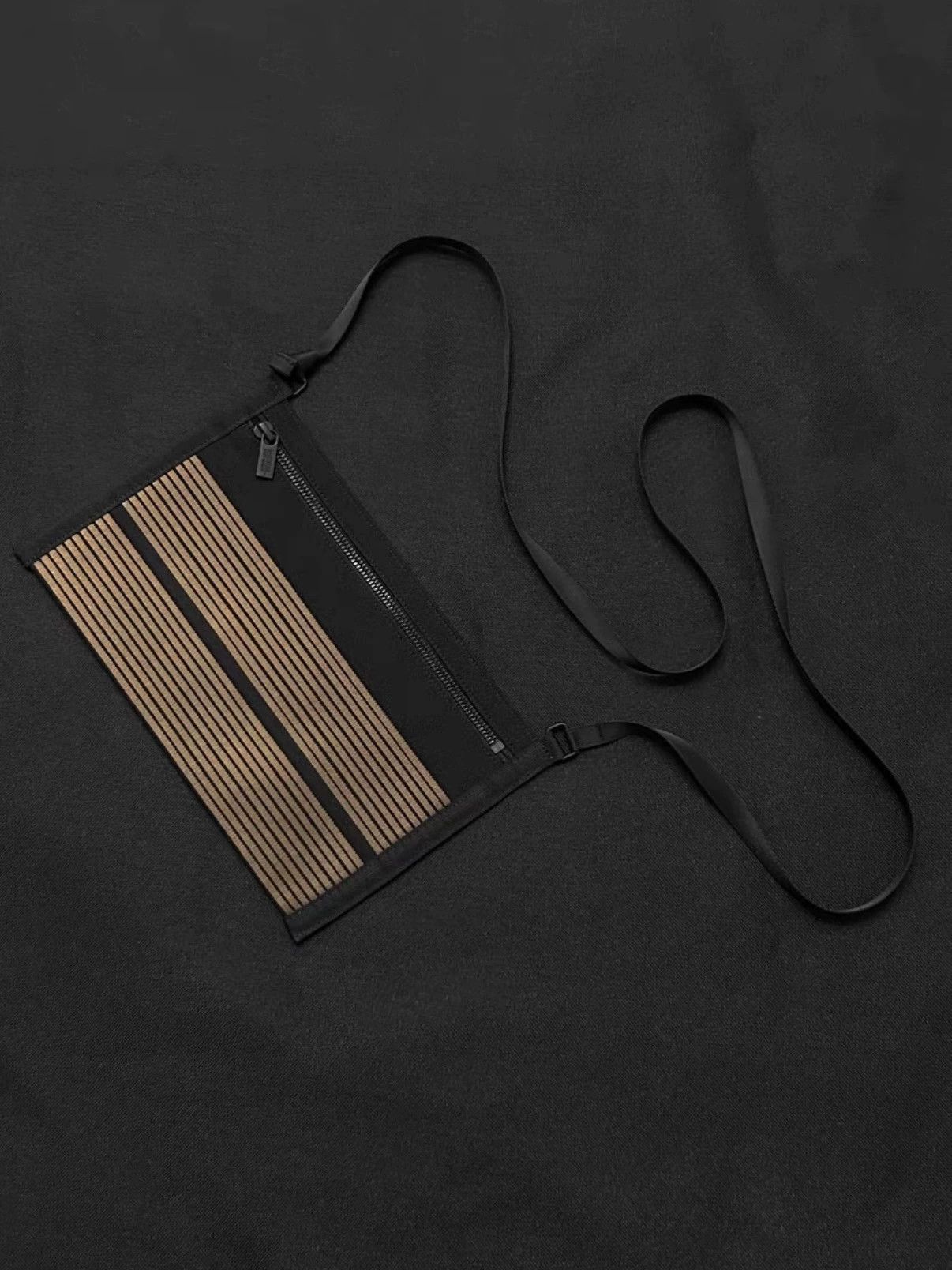 Issey Miyake ISSEY MIYAKE 132 5. Striped Textured Mini Crossbody Bag Size ONE SIZE - 1 Thumbnail