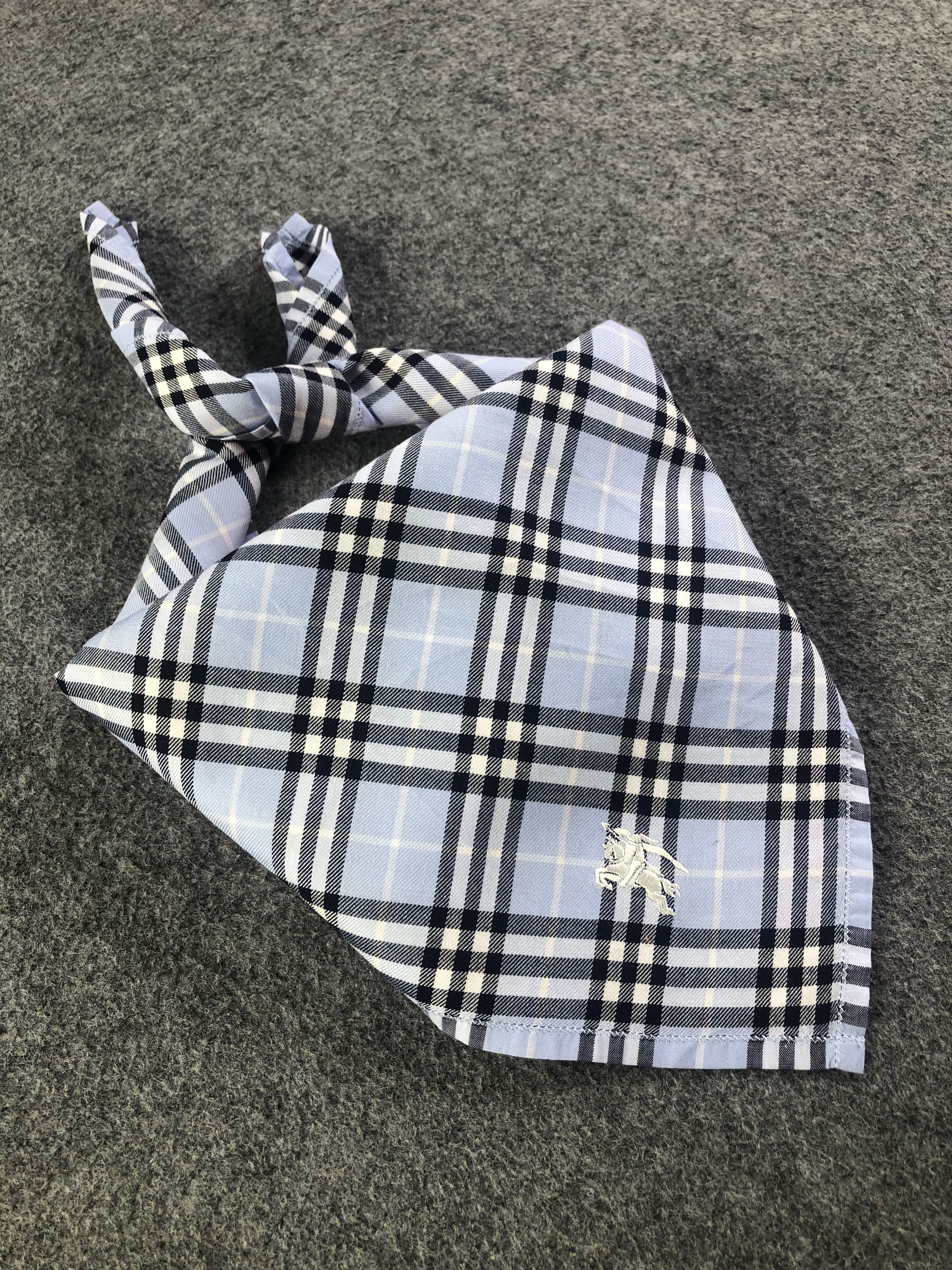Burberry Burberry Handkerchief / Bandana / Neckerchief Size ONE SIZE - 2 Thumbnail
