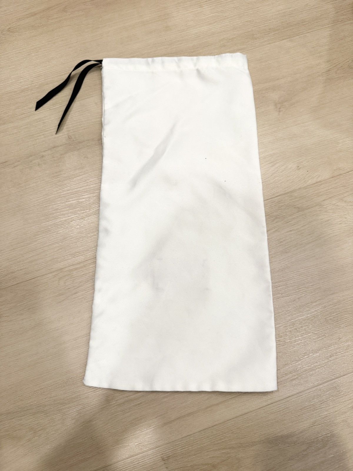 Gucci Gucci Original Slik Dust Bag x 2 Size ONE SIZE - 4 Thumbnail
