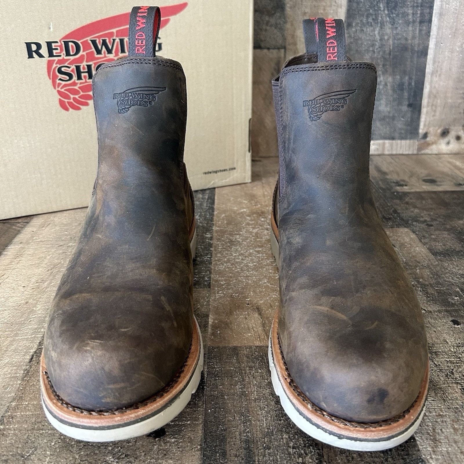Red Wing Red Wing 1220 Chelsea Soft Toe Pull On Work Boots Mens 13 D Size US 13 / EU 46 - 9 Thumbnail