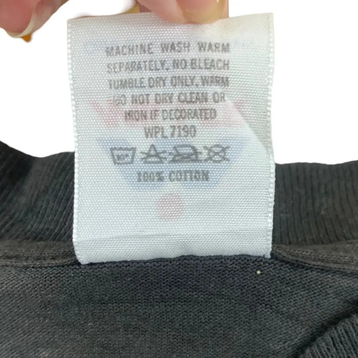 Vintage Vintage 90’ HAWAII 100% PARADISE Miller Made In USA Tee Size US M / EU 48-50 / 2 - 5 Thumbnail