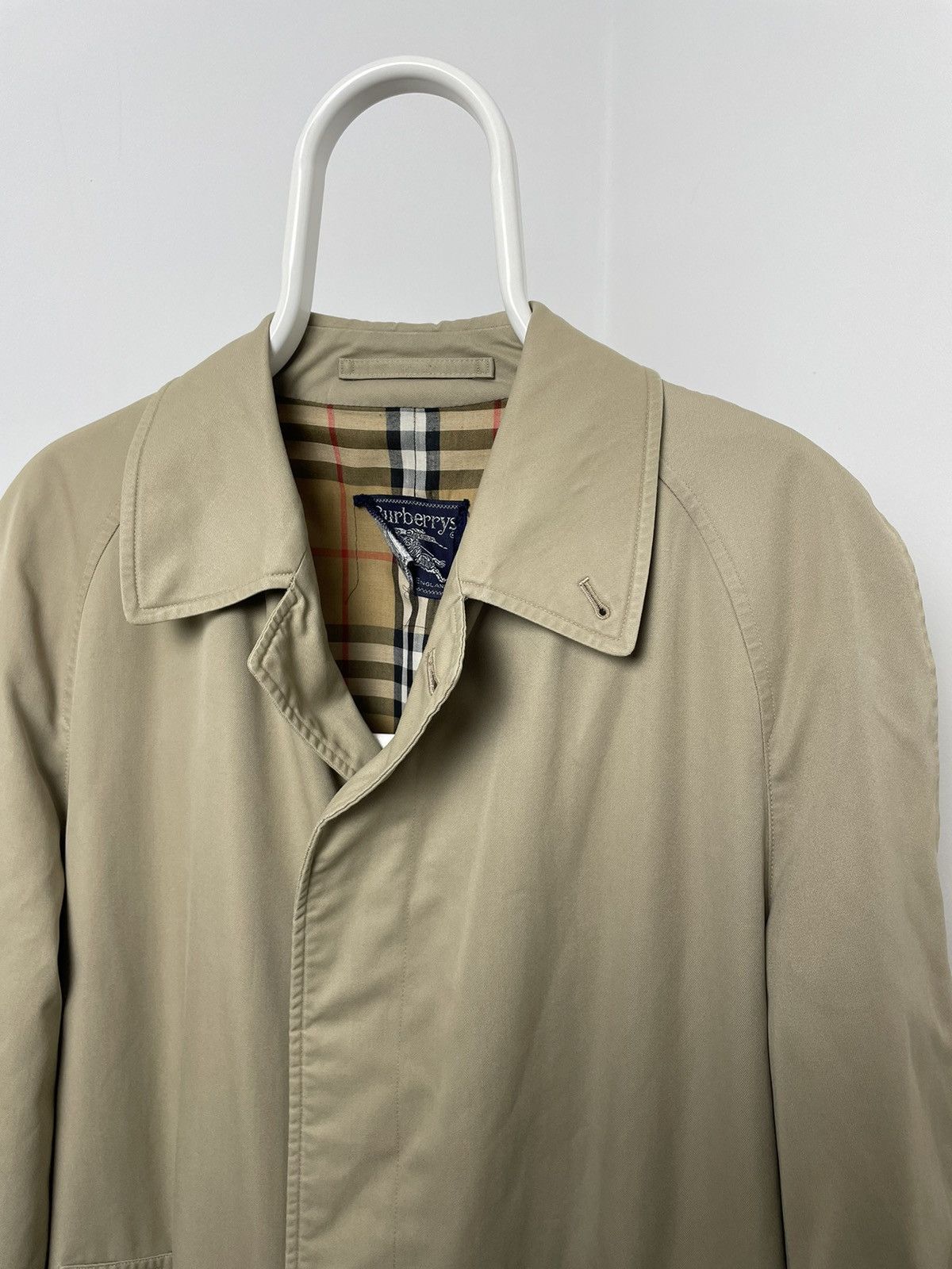 Burberry Burberry’s trench Coat Cotton Biege nova check Size US L / EU 52-54 / 3 - 4 Thumbnail
