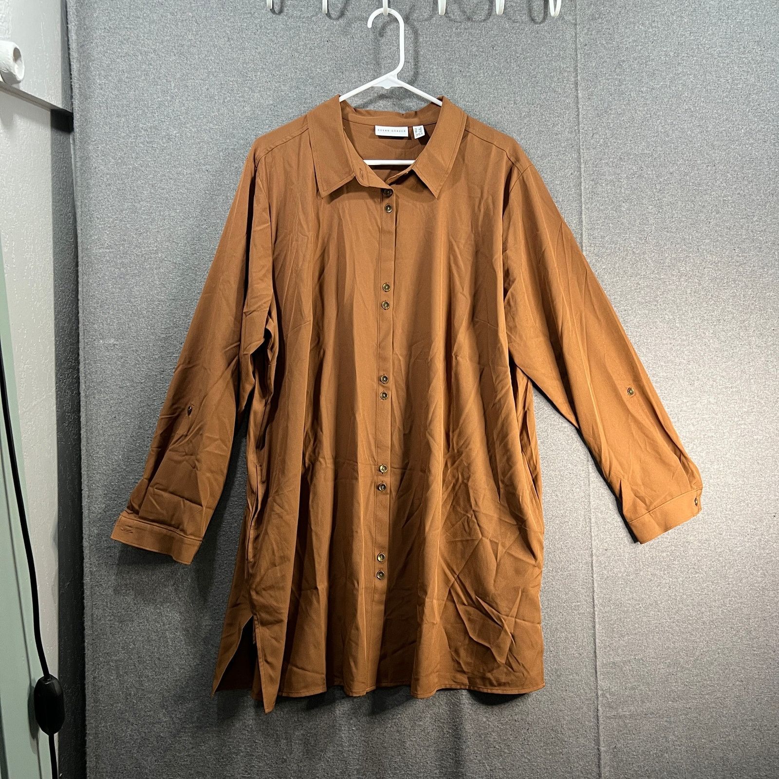 Other Susan Graver Regular Stretch Woven Button Size XL / US 12-14 / IT 48-50 - 1 Thumbnail