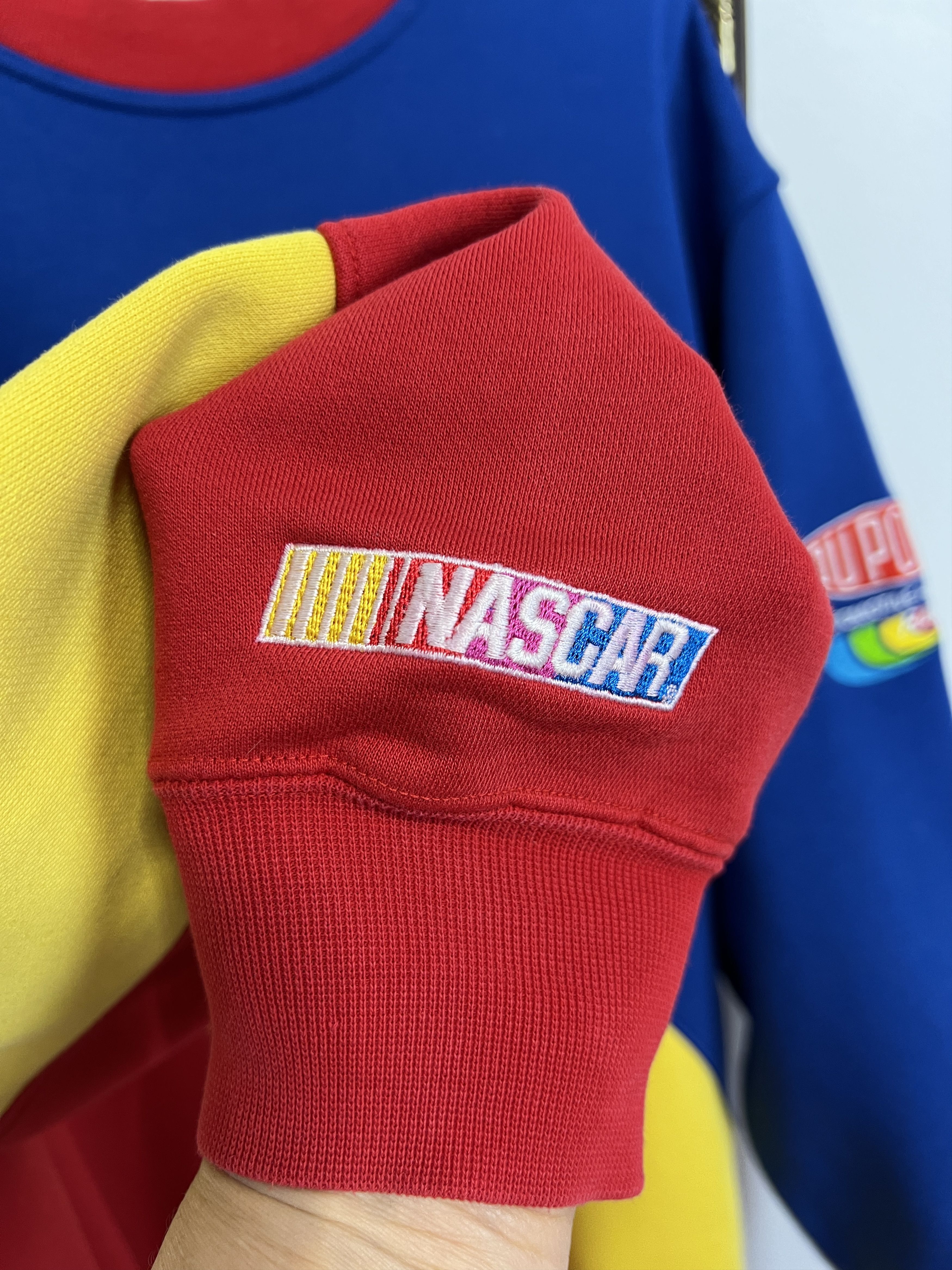 Vintage Jeff Gordon DuPont Rainbow Crewneck Sweatshirt Racing Rare Size US L / EU 52-54 / 3 - 6 Thumbnail