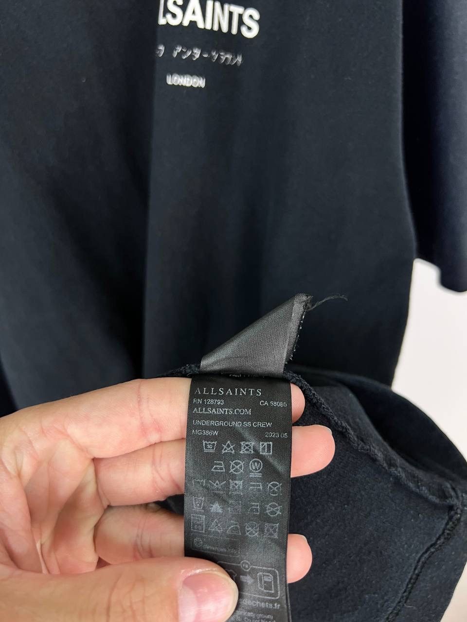 Allsaints Allsaints London luxury t-shirts size M Size US M / EU 48-50 / 2 - 5 Thumbnail