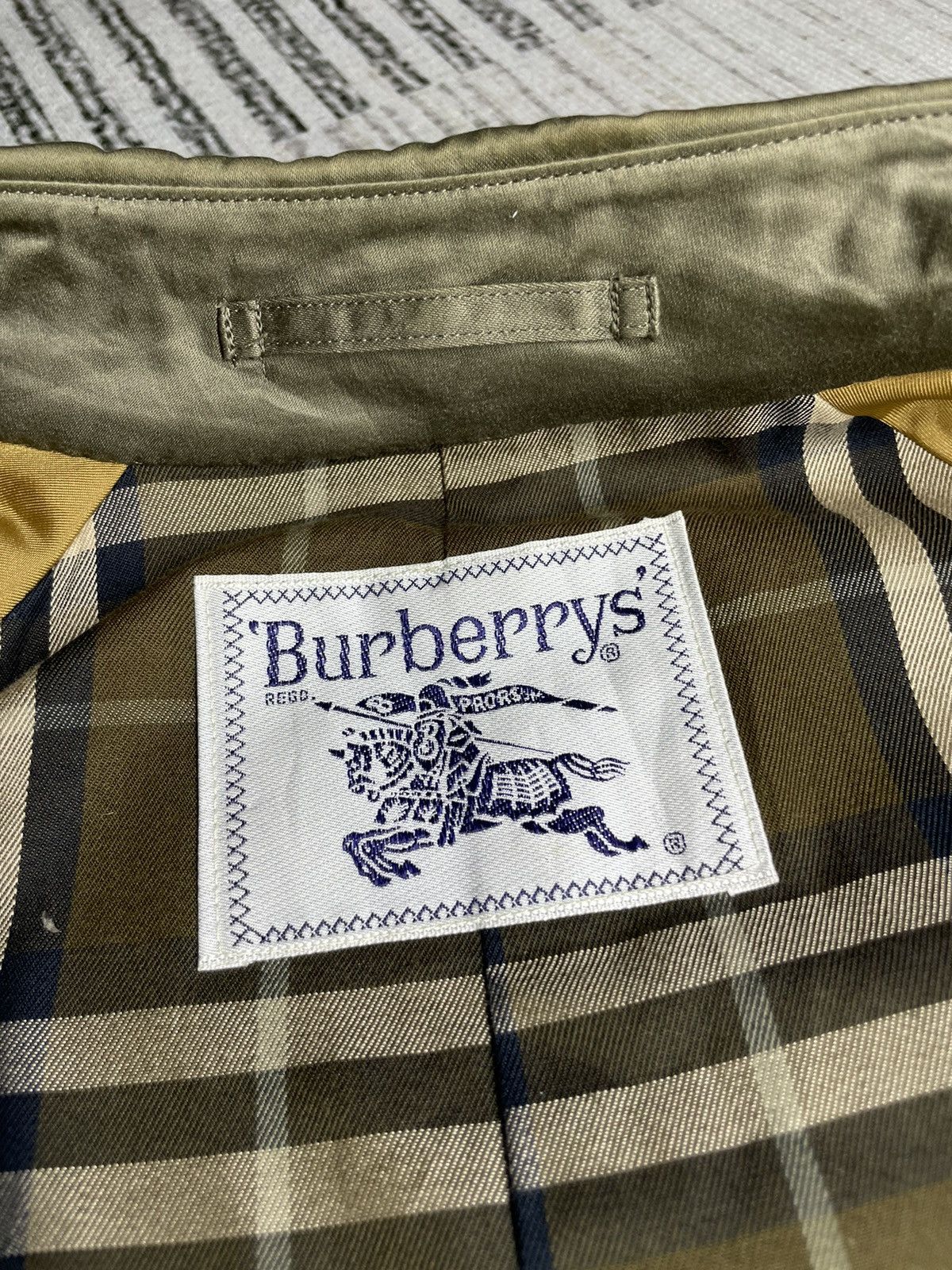 Burberry a58 Vintage Burberrys tranch Coat Size US L / EU 52-54 / 3 - 15 Thumbnail