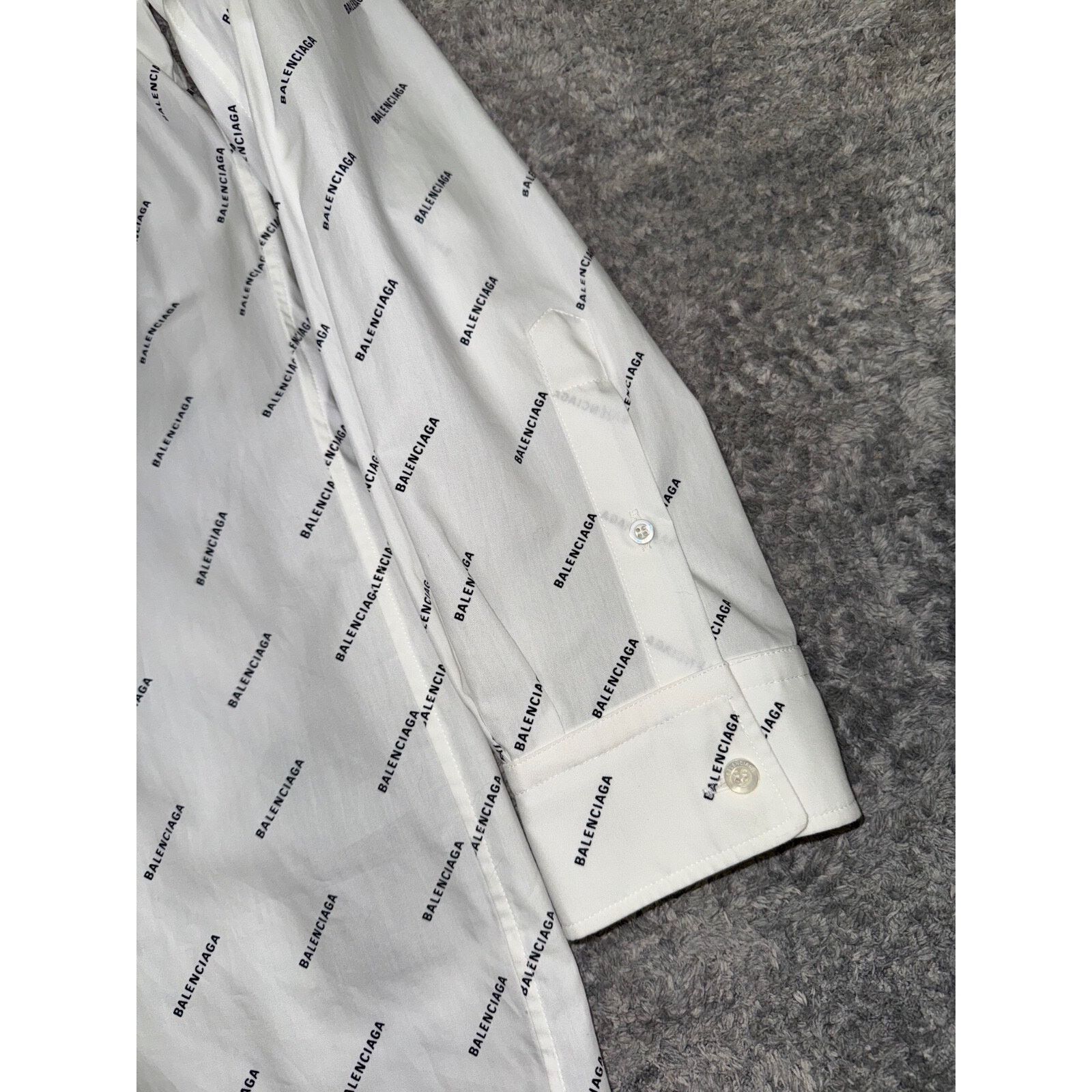 Balenciaga Balenciaga White Black All Over Logo Long Sleeve Button Up Size US M / EU 48-50 / 2 - 19 Thumbnail