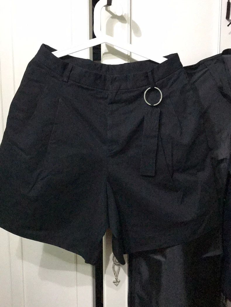 Givenchy Givenchy SizeS Classic black cotton shorts with slightly fl Size US 29 - 1 Thumbnail
