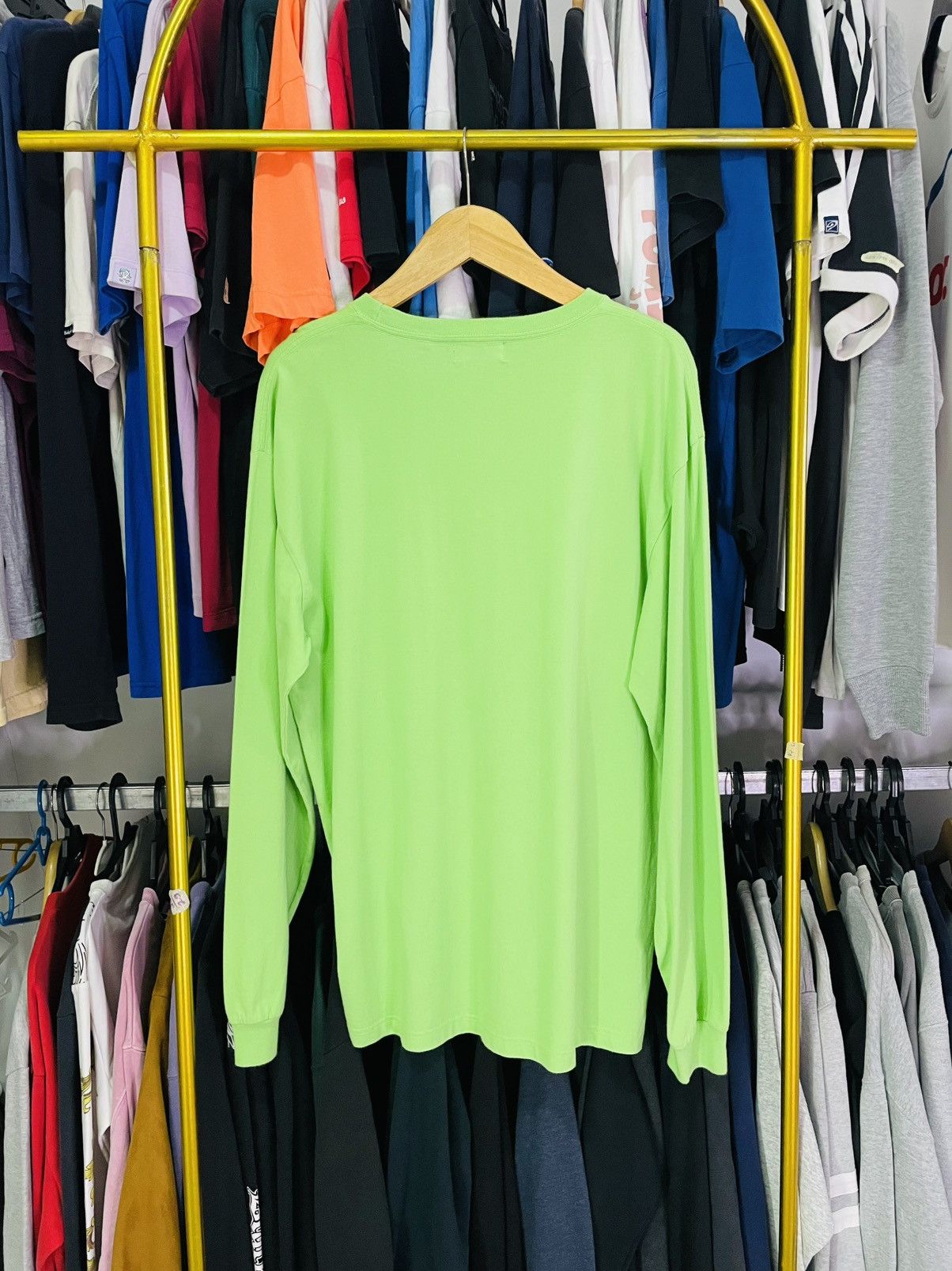 X-LARGE XLARGE LONG SLEVE TSHIRT Size US L / EU 52-54 / 3 - 5 Thumbnail