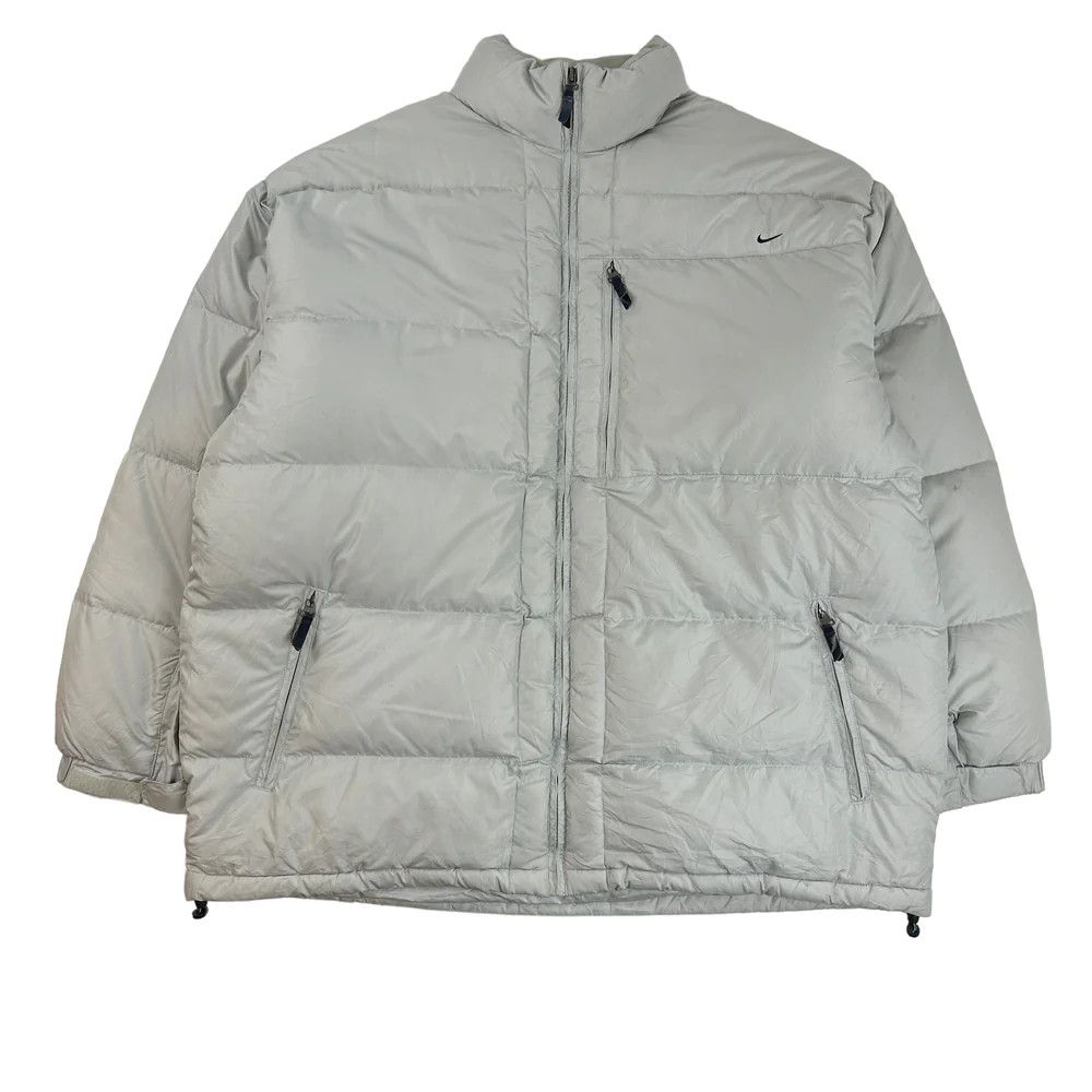 VINTAGE NIKE PUFFER WHITE
