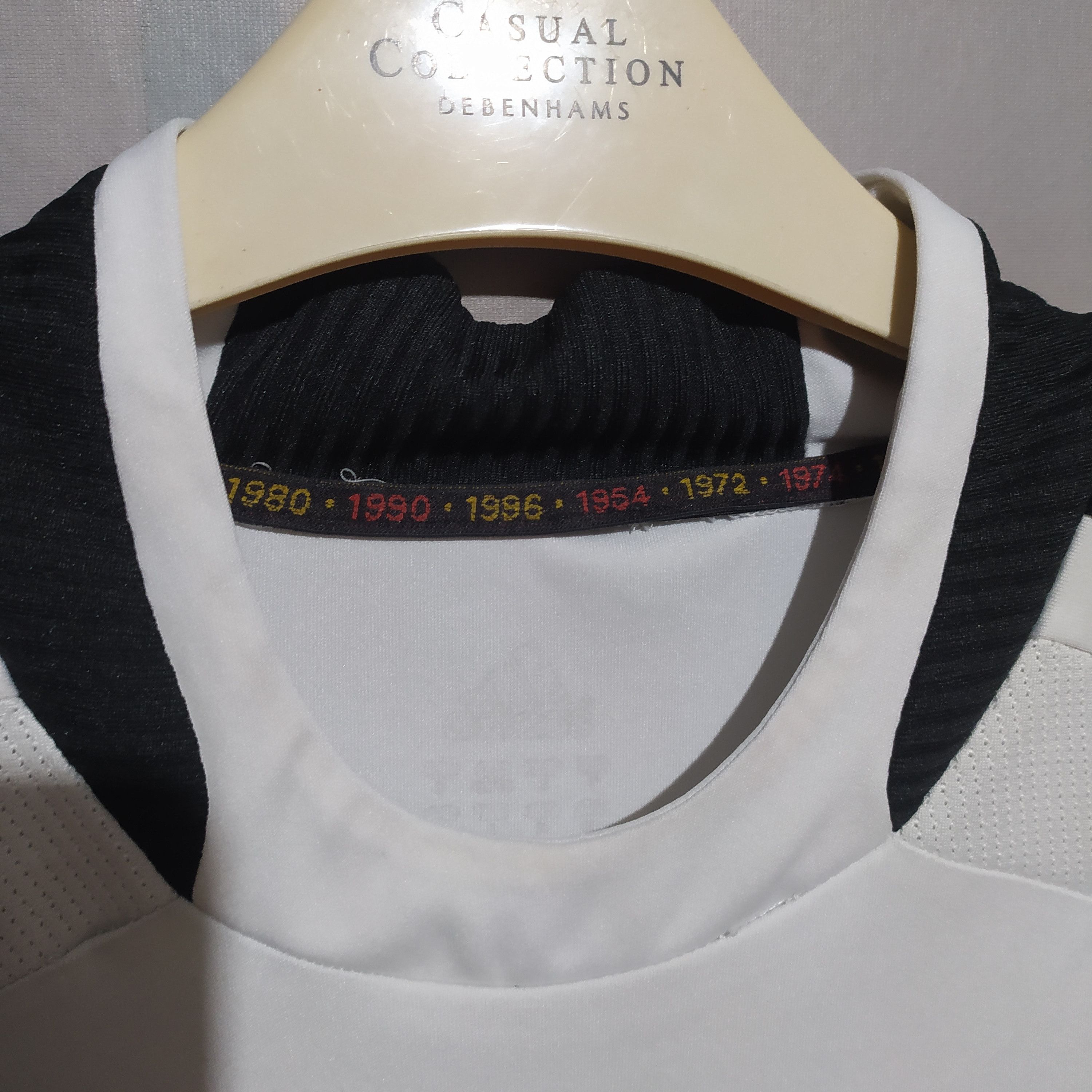 Adidas Adidas x 2008 Germany #39 Kroos Home Jersey Shirt Size US M / EU 48-50 / 2 - 10 Thumbnail