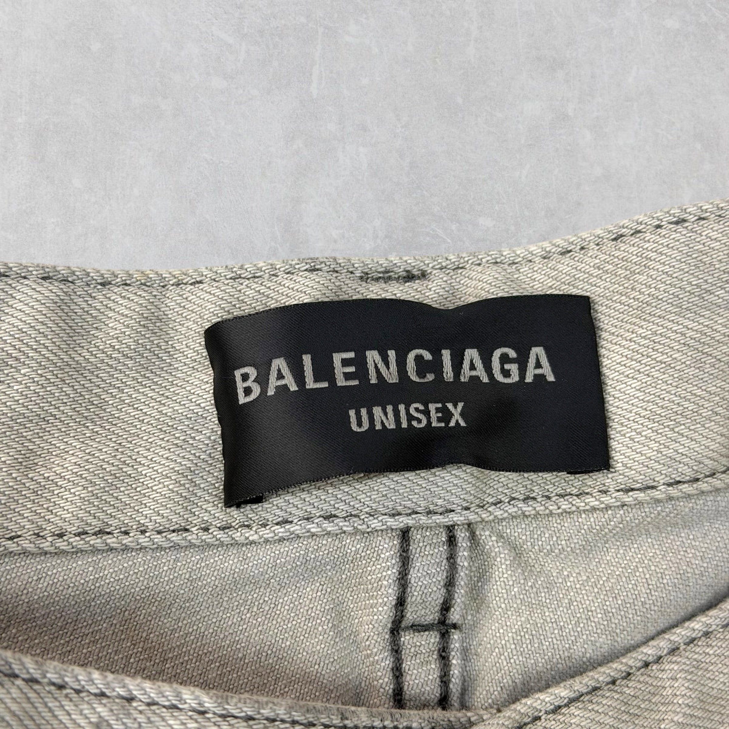 Balenciaga Balenciaga Super Destroyed Baggy Grey Jeans M (34) Size US 34 / EU 50 - 8 Thumbnail