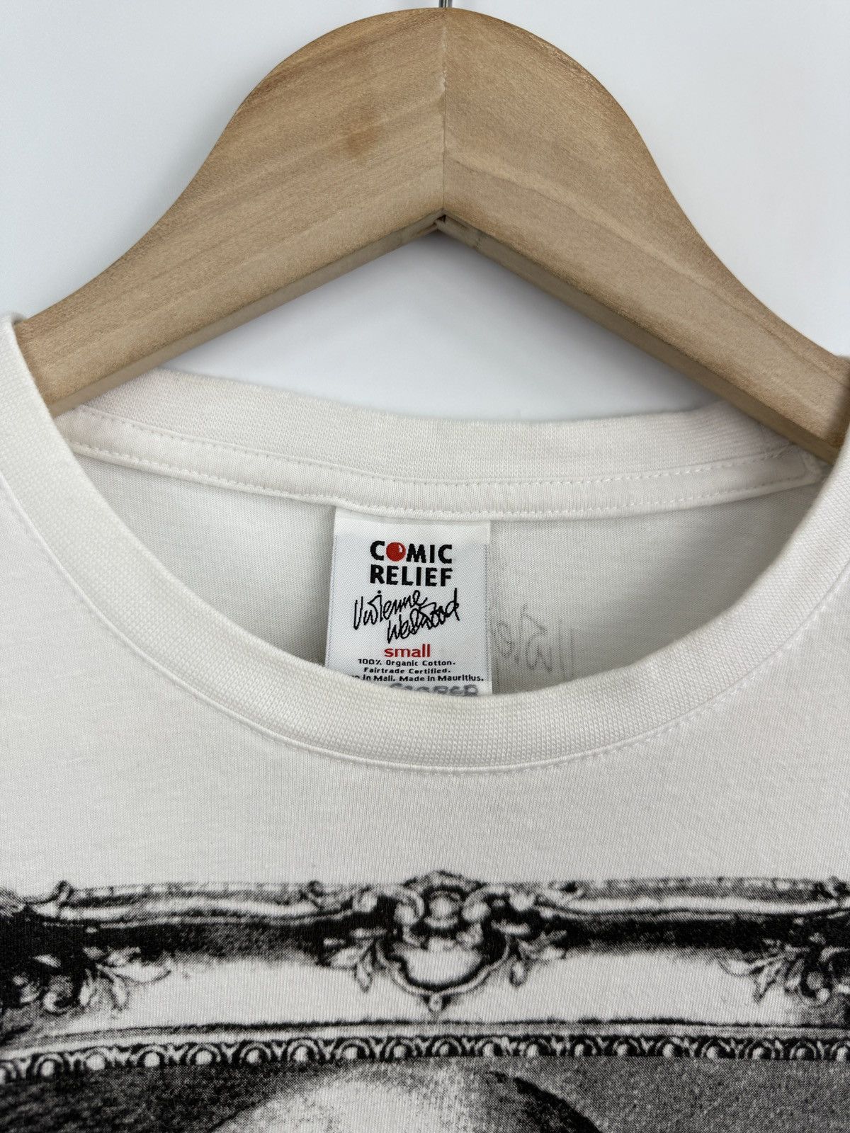 Vivienne Westwood Vivienne Westwood Comic Relief Red Nose Day T-Shirt Rare Y2K Size US S / EU 44-46 / 1 - 5 Thumbnail