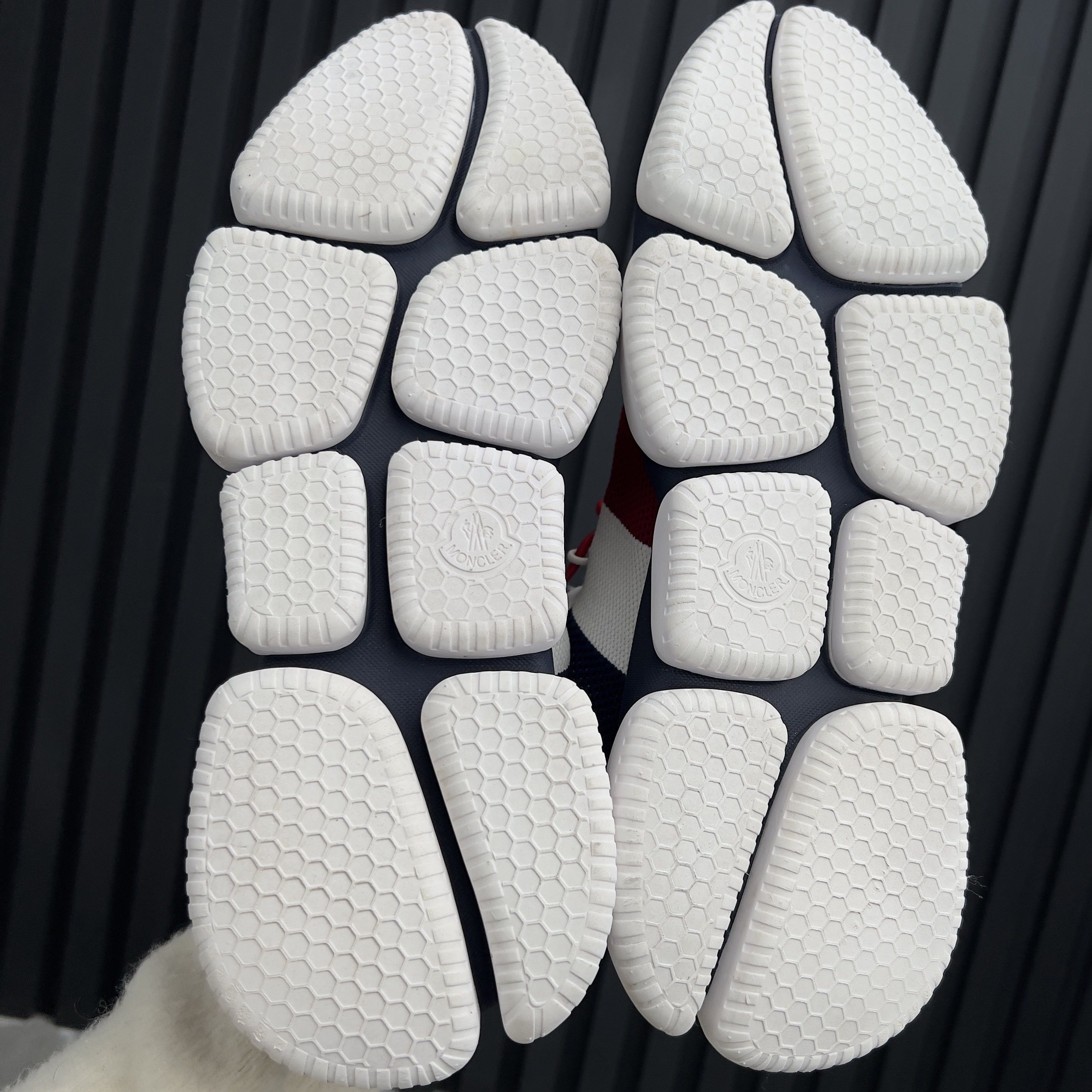 Moncler Bubble Low Top Trainers Sneakers White Mesh Size US 9.5 / EU 42-43 - 8 Thumbnail