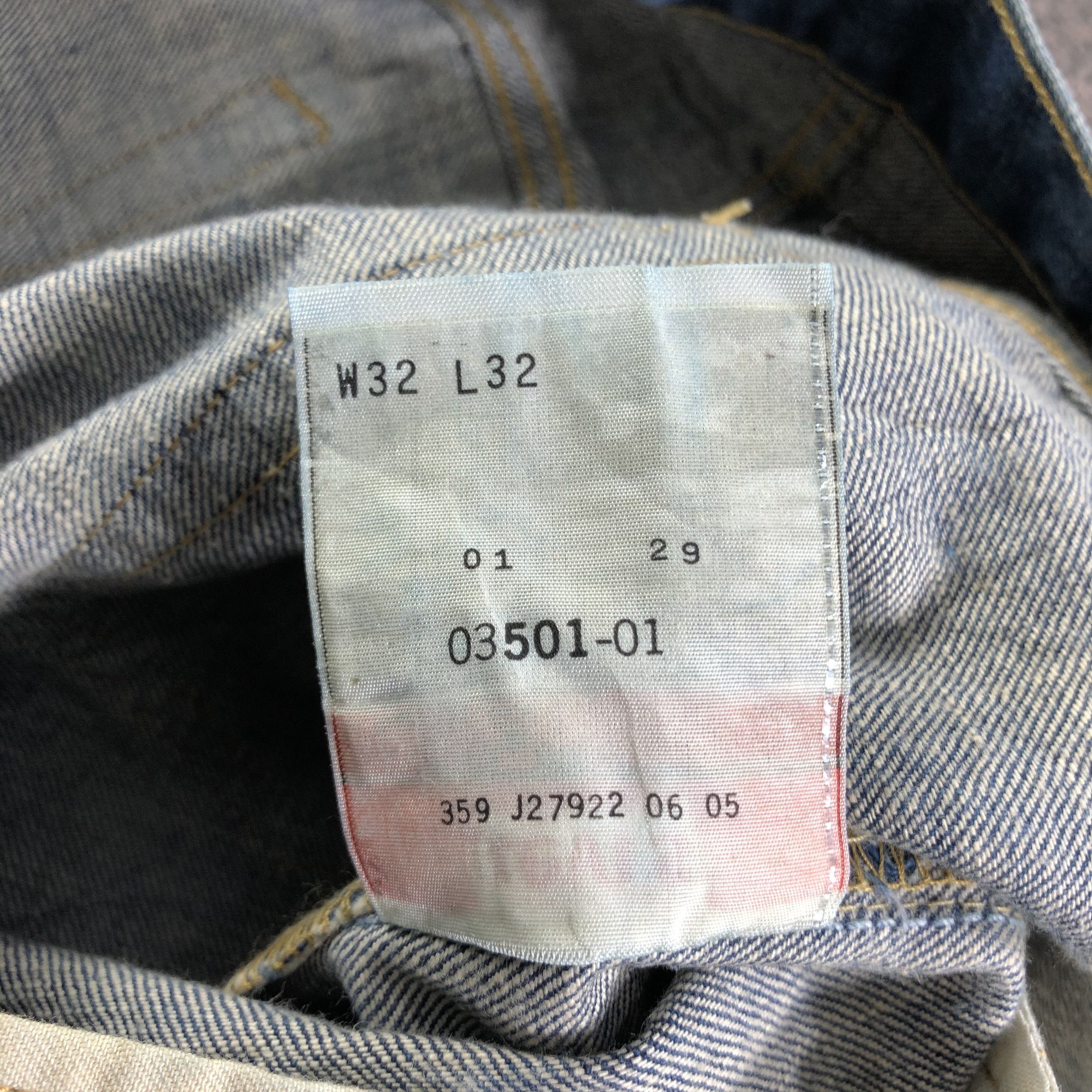 Levi's Vintage Levis 501 Jeans Dirty Blue Denim KJ2421 Size US 32 / EU 48 - 10 Thumbnail