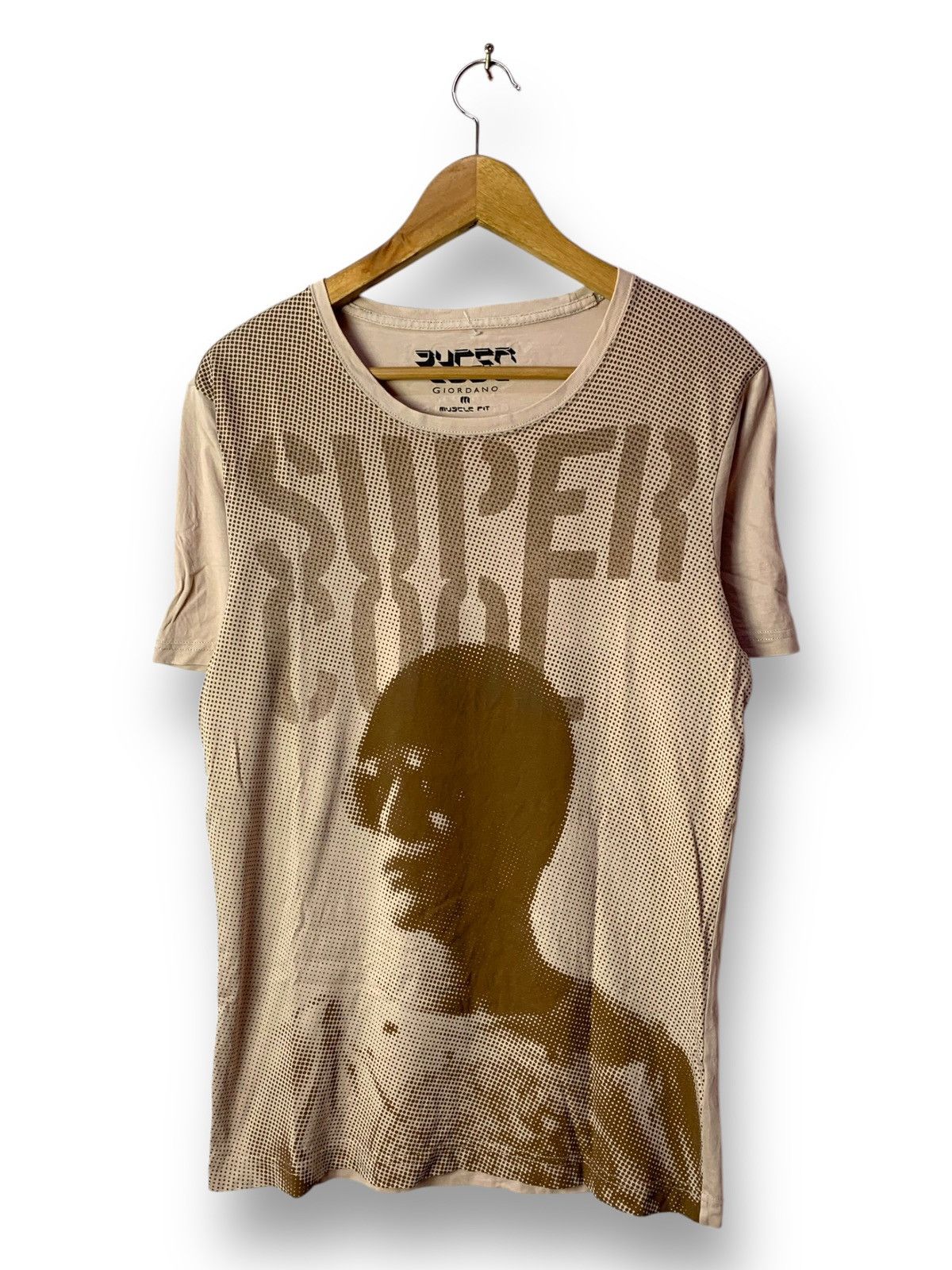 Giordano 🔥Giordano Super Cool Artist Potrait Tee Big Print Size US M / EU 48-50 / 2 - 1 Thumbnail
