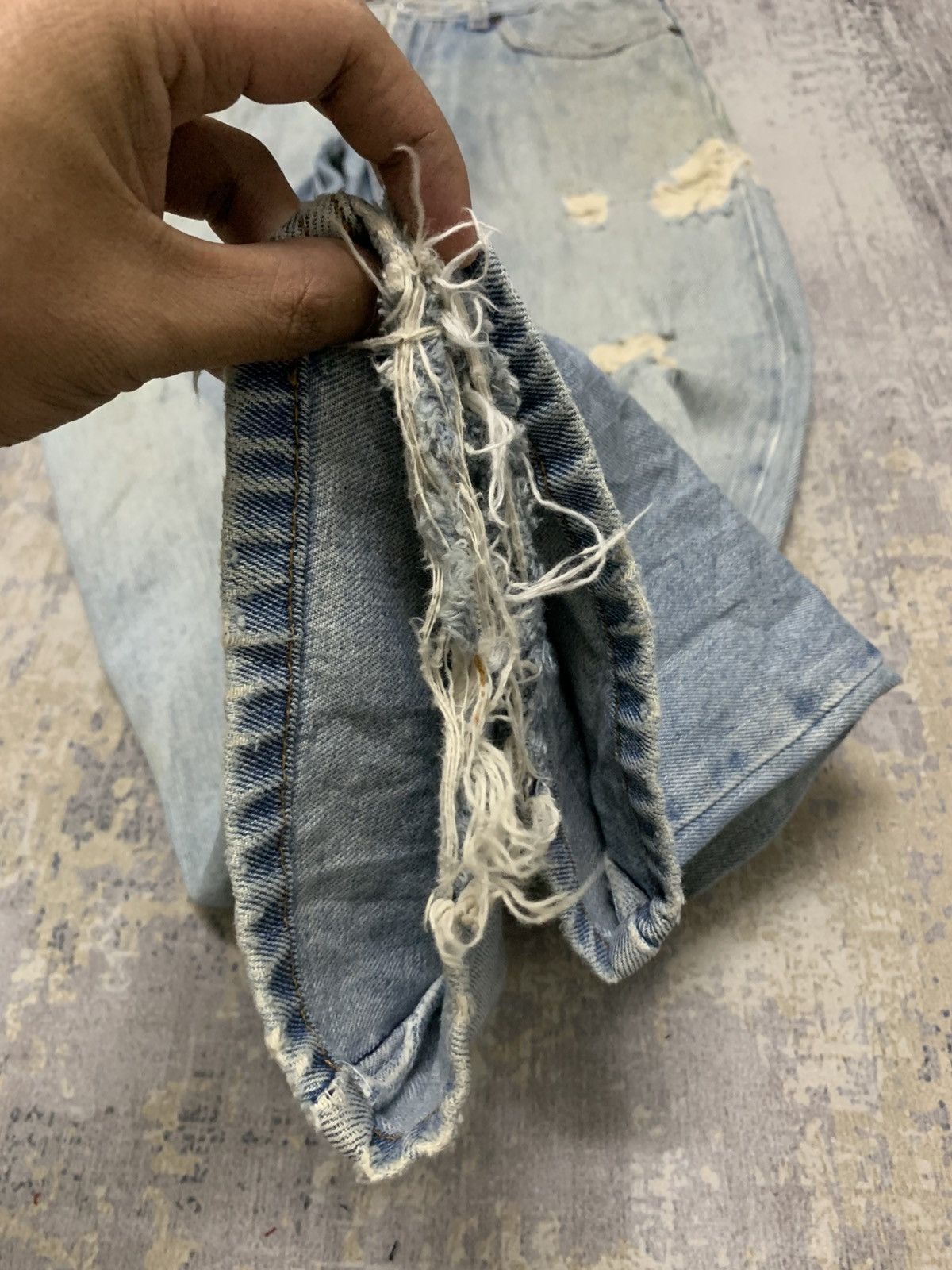 Levi's Size 32x31 Vintage Y2K Levi's 505 Distressed Denim Jeans Size US 32 / EU 48 - 8 Thumbnail